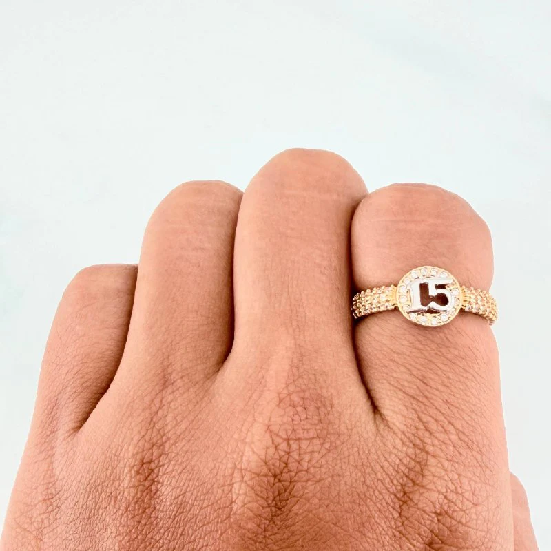 Anillo 15´S 2.25 g / T5 3/4 Dos Oros Amarillo Blanco 18K - Image 4
