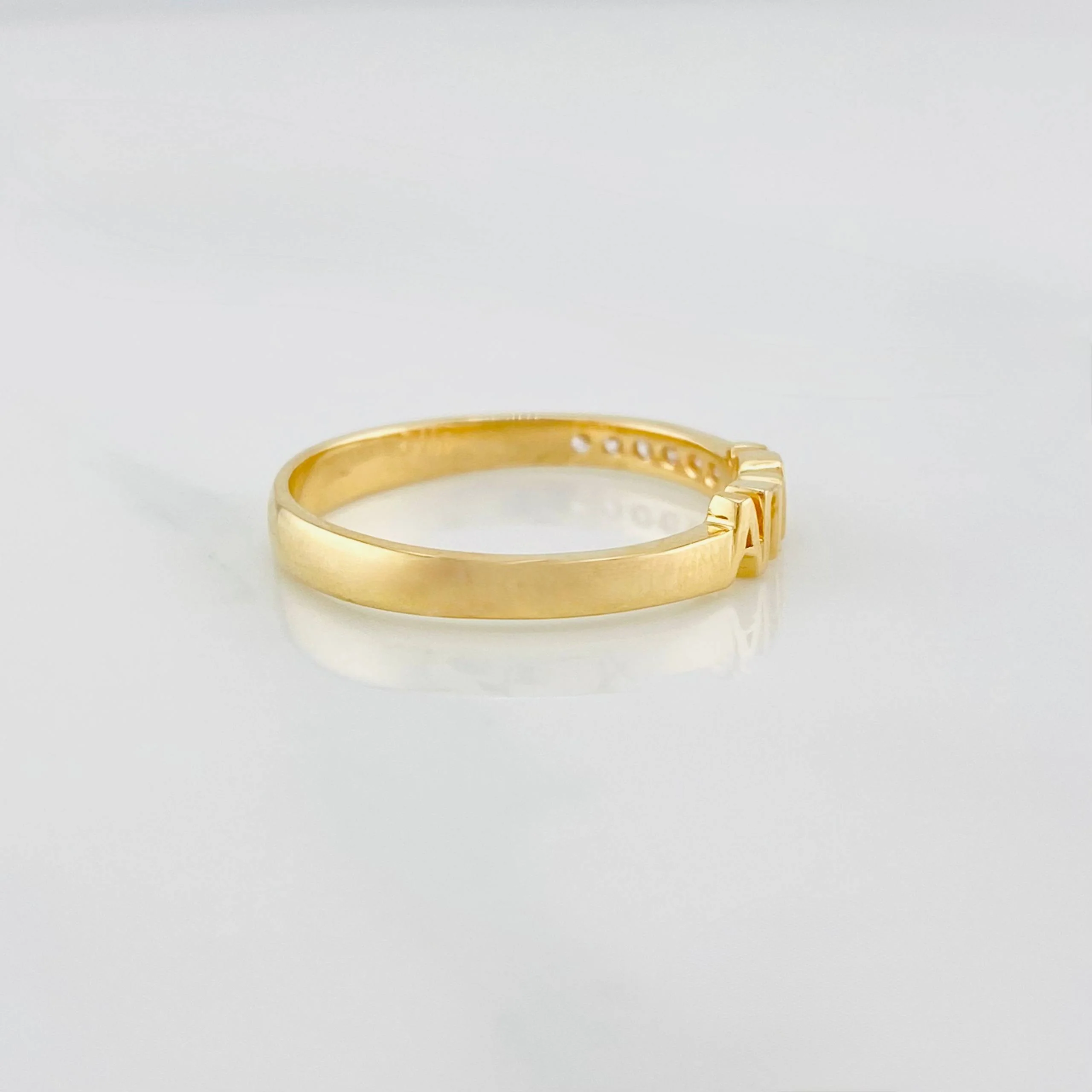 Anillo Ama 2.3g / T7 1/2 Oro Amarillo 18K - Image 3