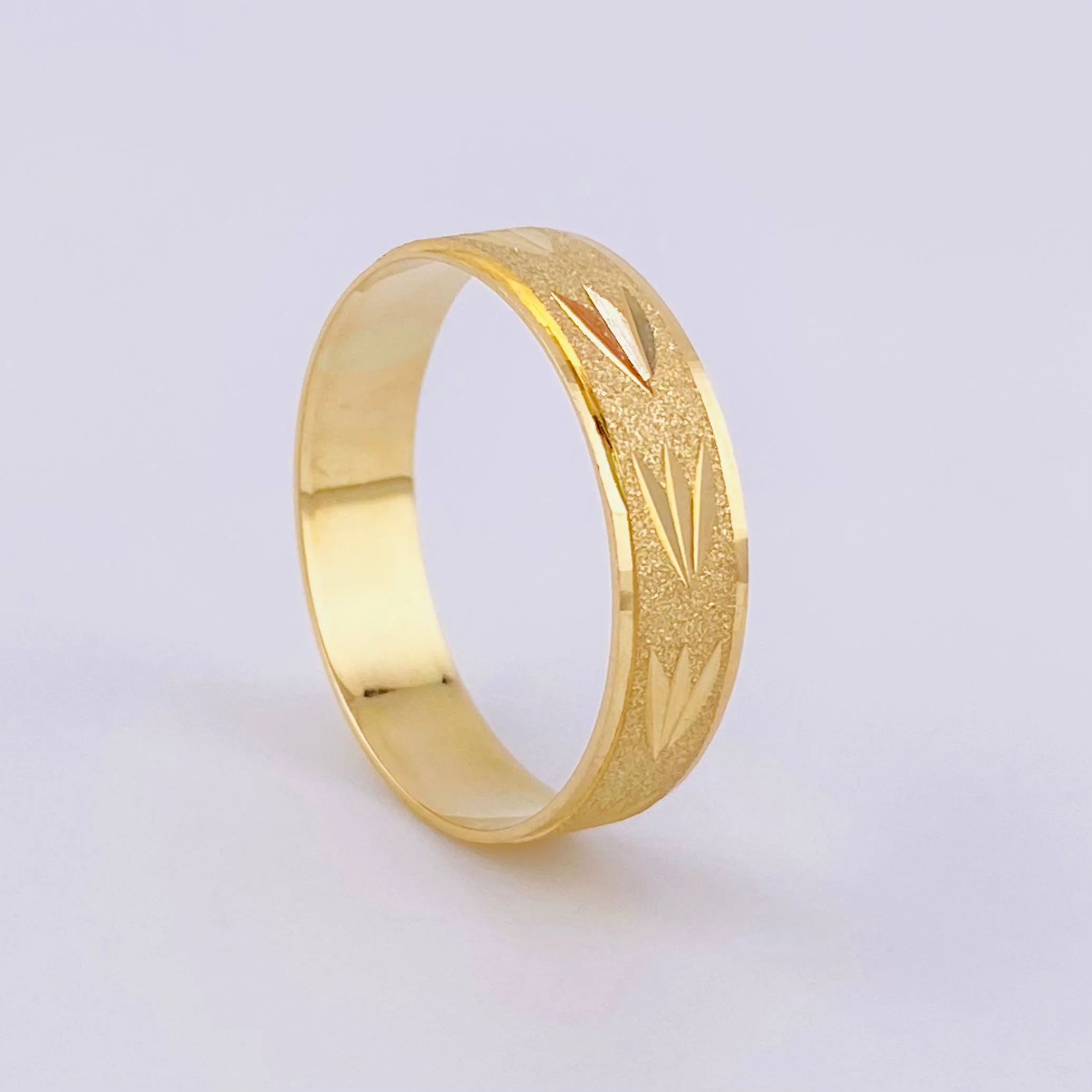 Anillo Argolla Junco Diamantada Mate 2.8 g / T10 1/4 Oro Amarillo 18K - Image 3