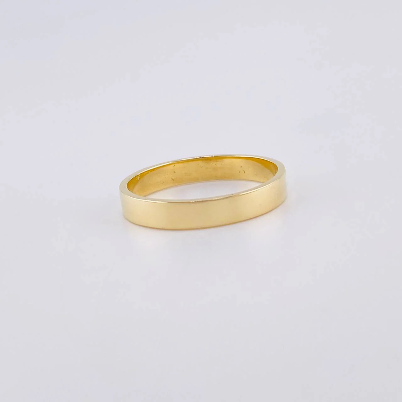 Anillo Argolla Lisa 4.25 g / T10 1/2 Oro Amarillo 18K - Image 5