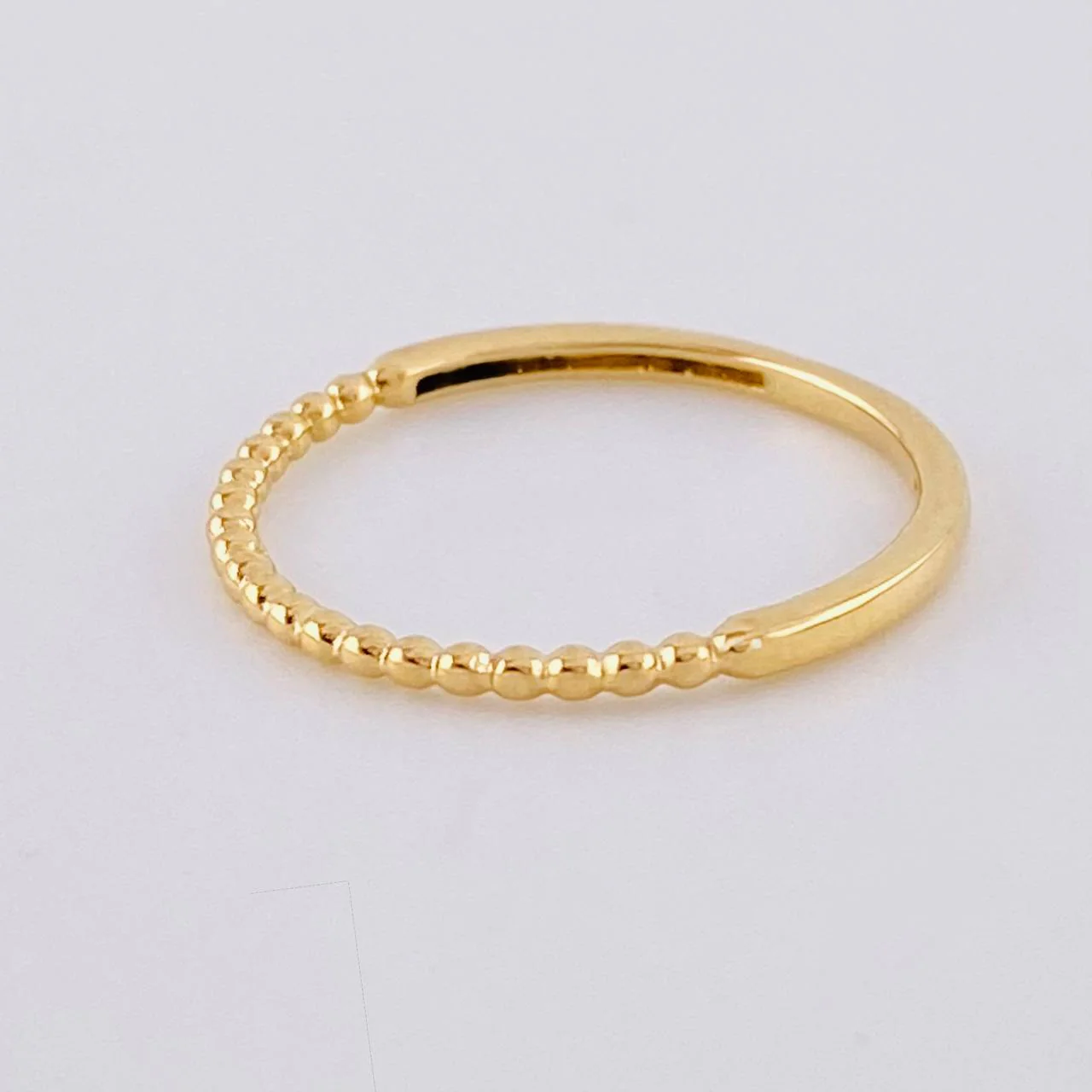Anillo Burbujas Parciales 1.1 g / T6 3/4 Oro Amarillo 18K - Image 2