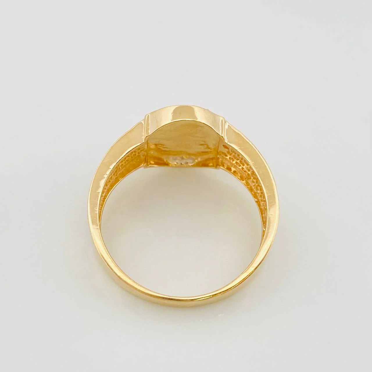 Anillo Caballo 6.1g / T10 3/4 Dos Oros Amarillo Blanco 18K - Image 4