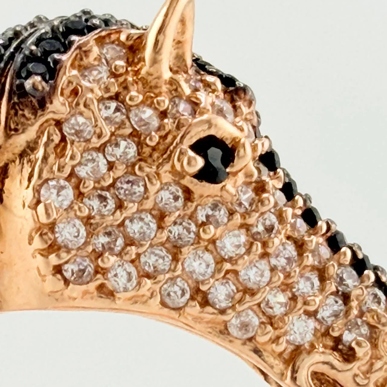 Anillo Caballo 6.75gr / T10 1/4 / Dos Oros Negro Rosa 18K % - Image 9
