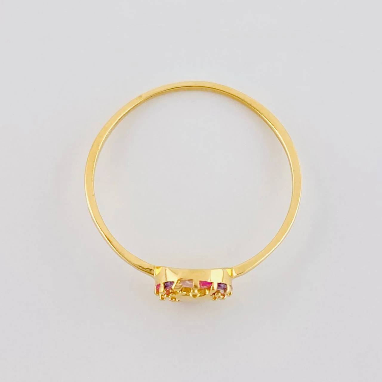 Anillo Circulo Corazón 0.85 g / T6 3/4 Oro Amarillo 18K - Image 3