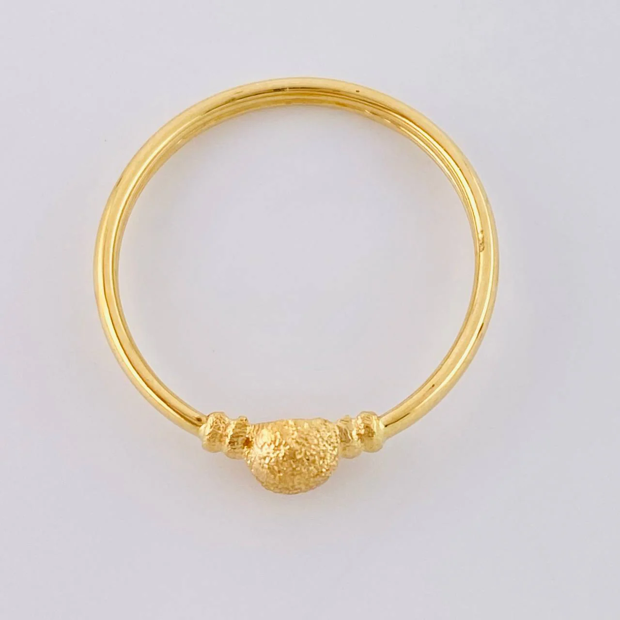 Anillo Circulo Cupula Texturizada 1.05 g / T6 1/2 Oro Amarillo 18K - Image 3