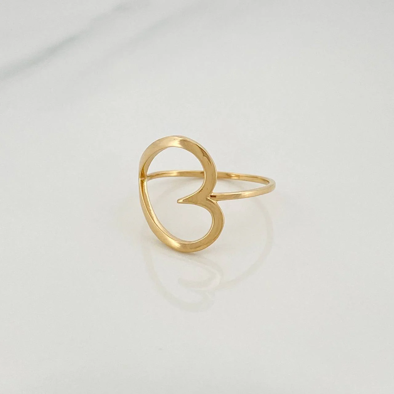 Anillo Corazon 1.35 g / T6 Oro Amarillo 18K - Image 3