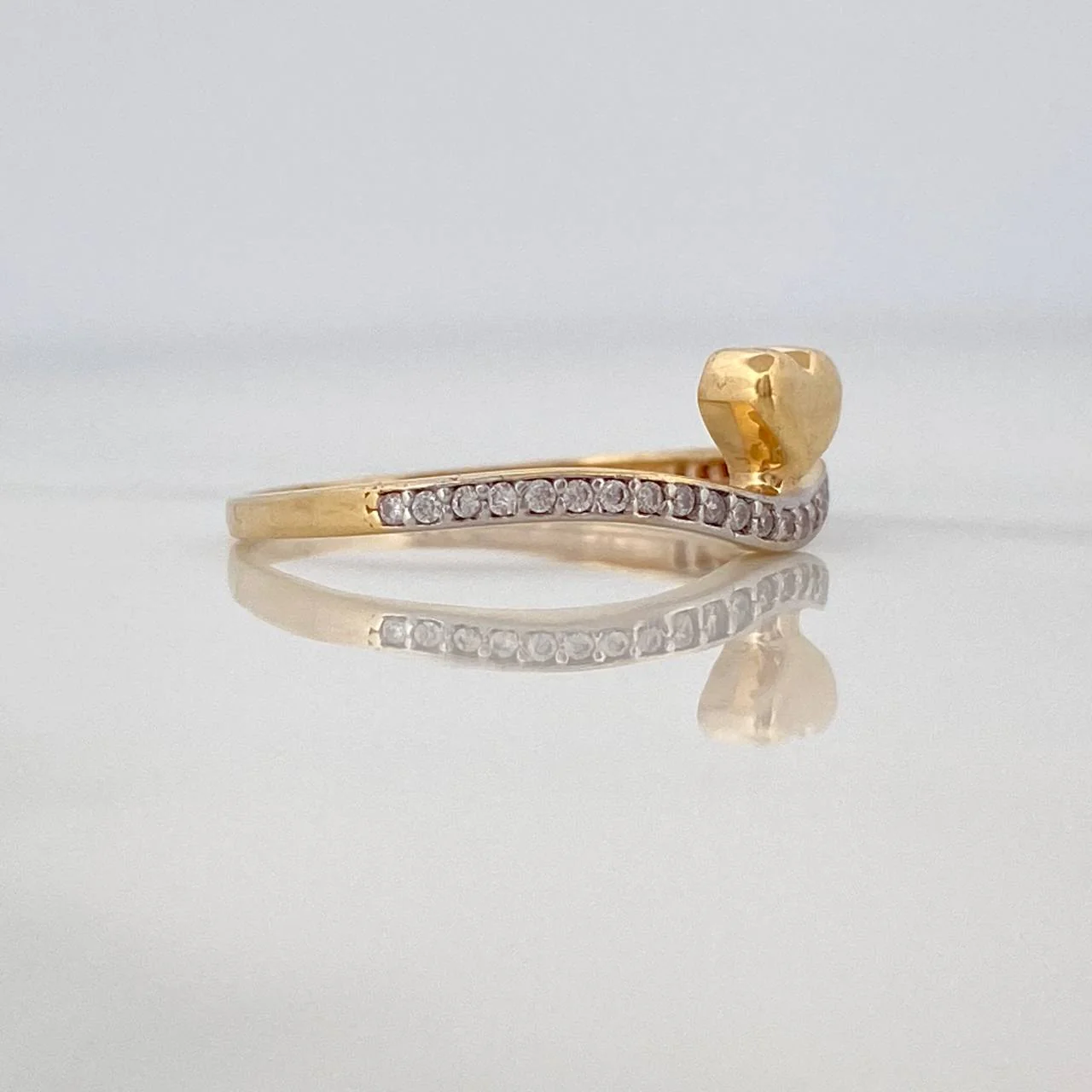 Anillo Corazon 1.85gr / T7 / Dos Oros Amarillo Blanco 18K $ - Image 4