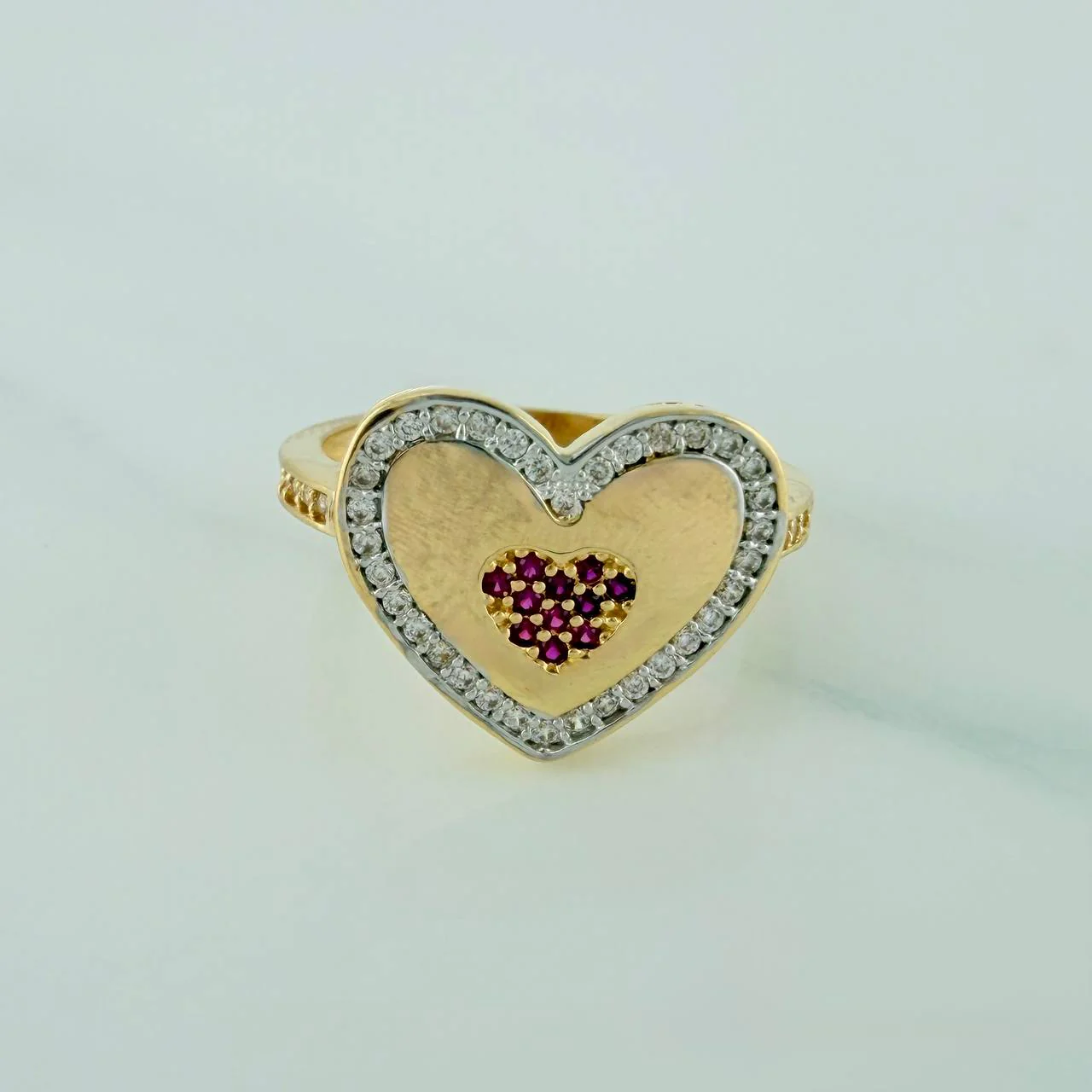 Anillo Corazon 4.35gr / T7 / Dos Oros Amarillo Blanco 18K $