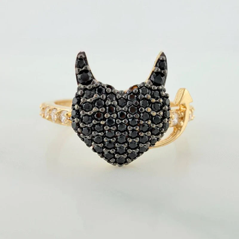 Anillo Corazon Devil 2.5gr / T6 1/2 / 2cm / Dos Oros Negro Amarillo 18K