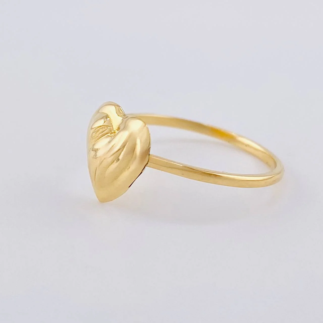 Anillo Corazón Sobresalto Lineal 1.1 g / T7 Oro Amarillo 18K - Image 2