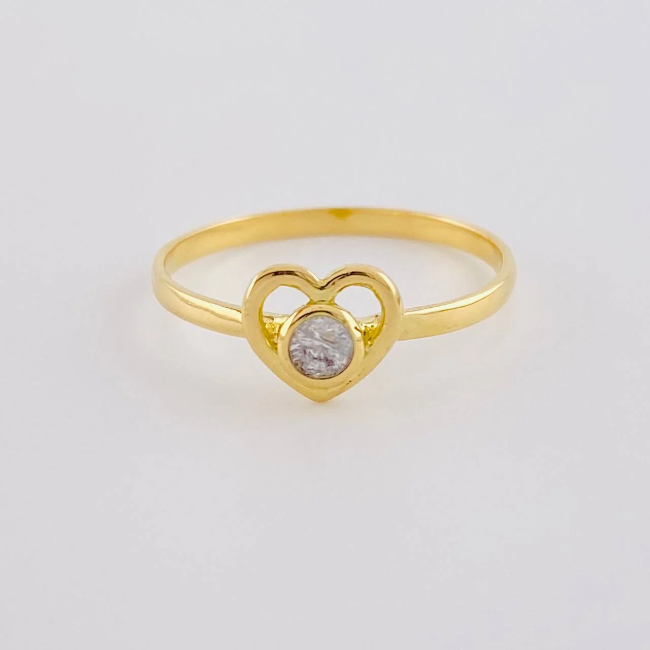 Anillo Corazon Vacio 1.4 g / T5 3/4 Oro Amarillo 18K