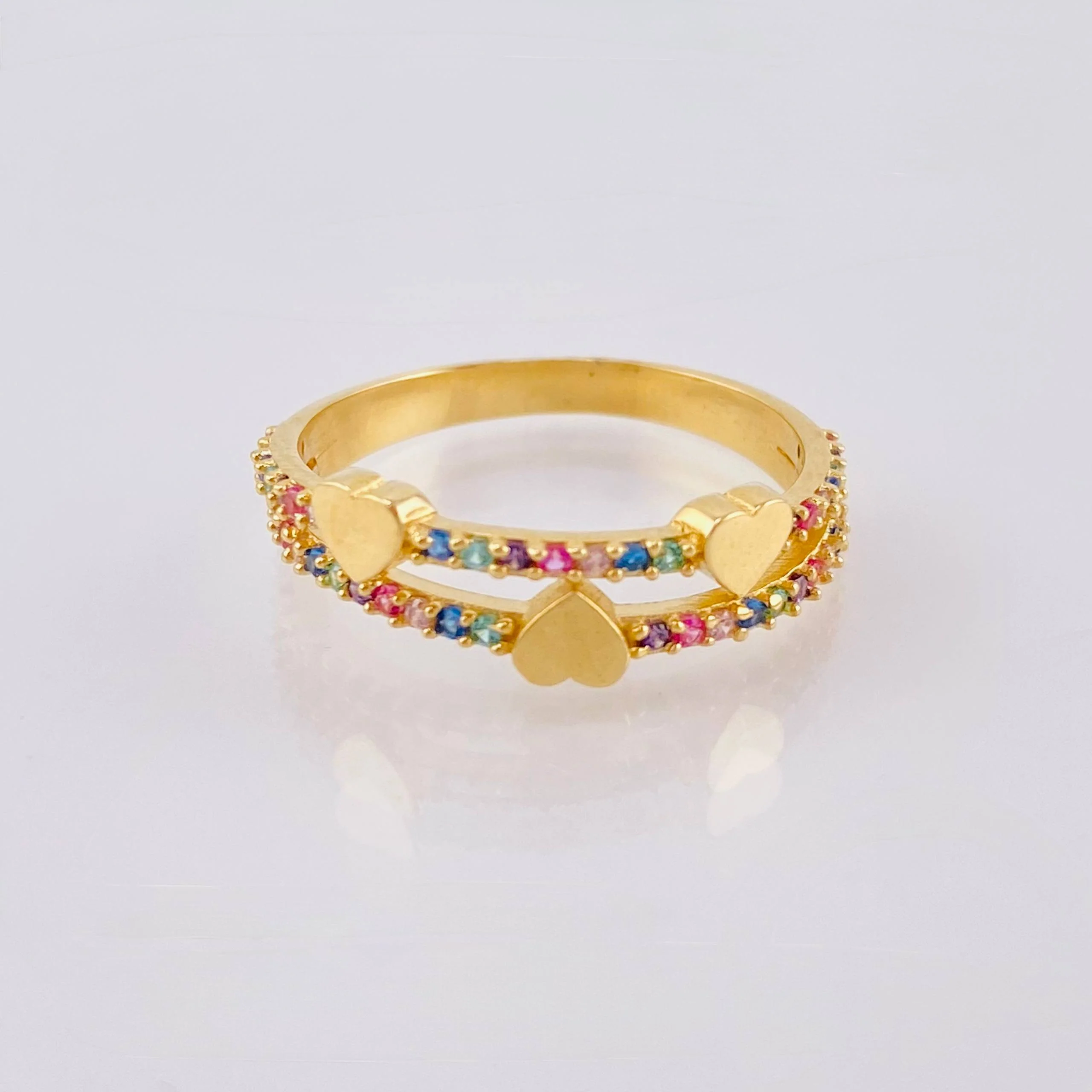 Anillo Corazones Arcoiris 2.65gr / T7 / Oro Amarillo 18K