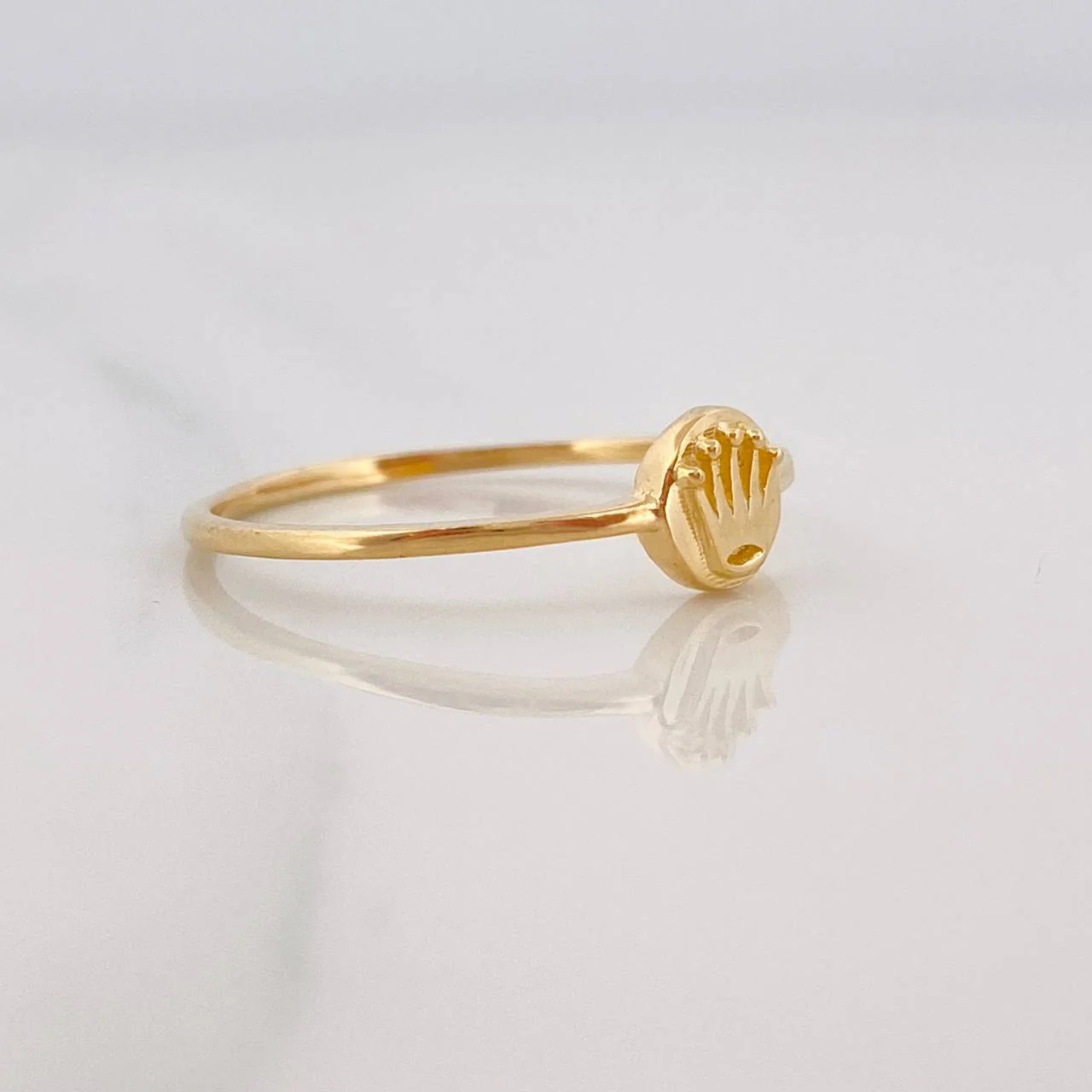 Anillo Corona 1.25g / T7 3/4 Oro Amarillo 18K - Image 2