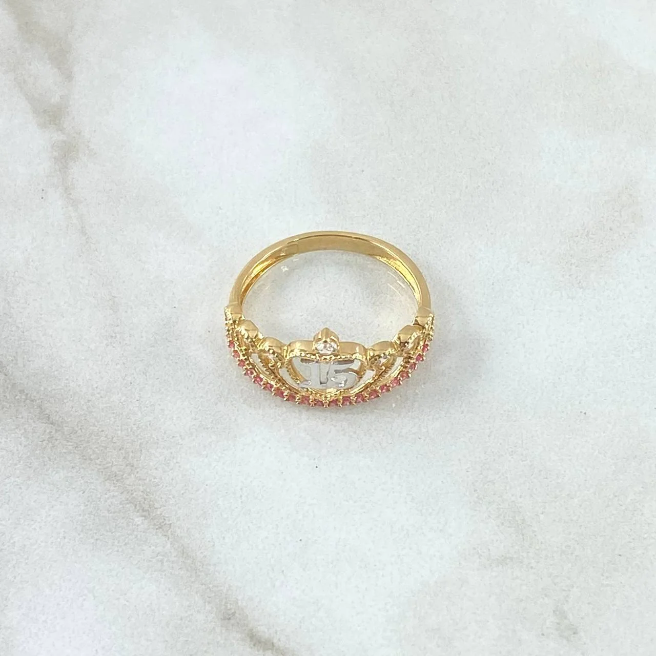 Anillo Corona 15's 2.15g / T6 1/2 Dos Oros Amarillo Blanco 18K - Image 2