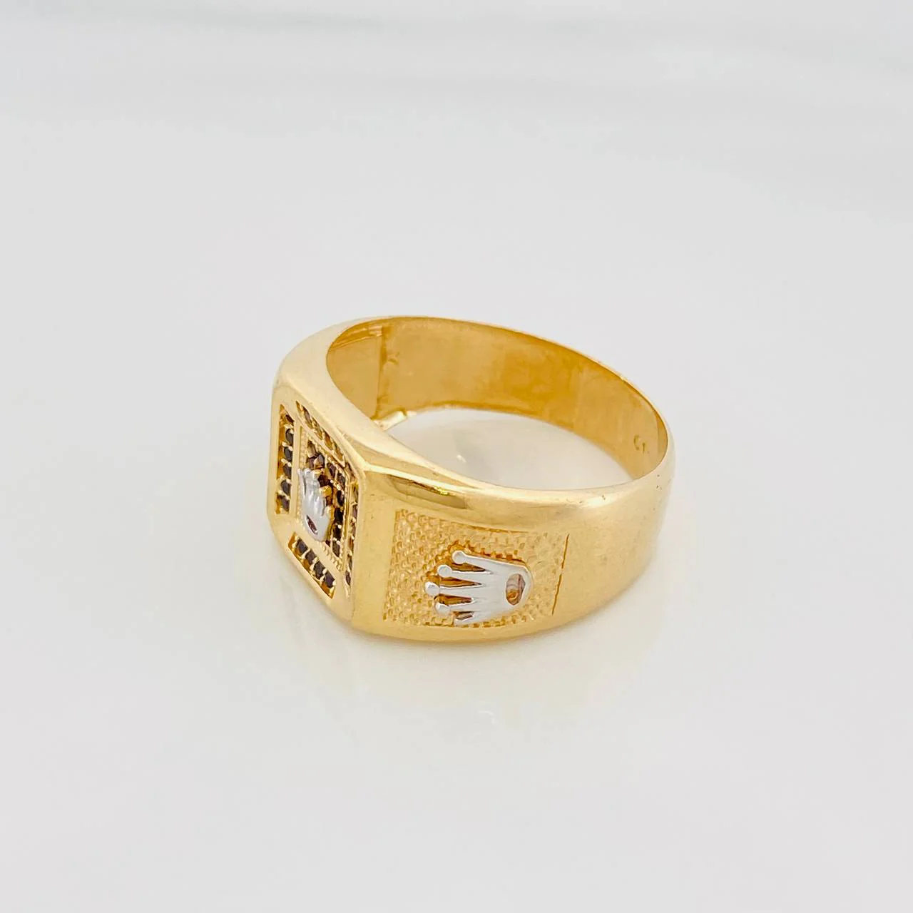 Anillo Corona 8.65g / T11 Dos Oros Amarillo Blanco 18K - Image 3