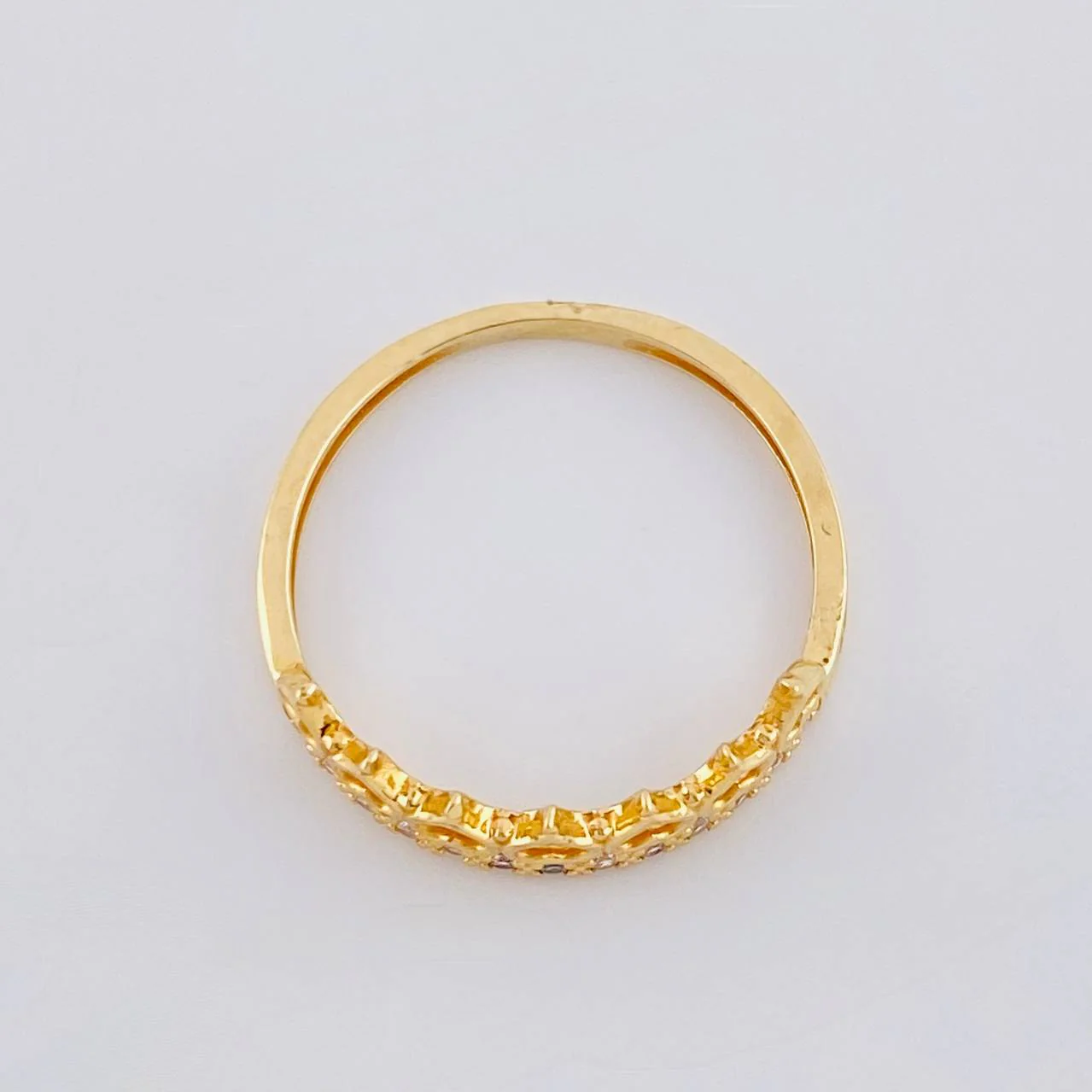 Anillo Corona Corazones 1.35 g / T6 Oro Amarillo 18K - Image 3