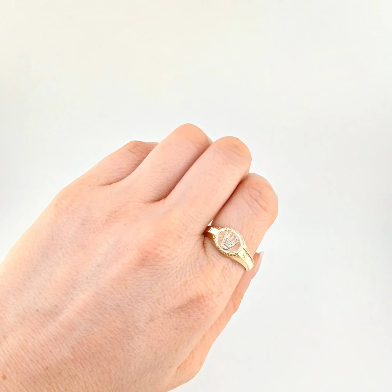 Anillo Corona Rayado 3.3 g / T10 Tres Oros 18K - Image 4