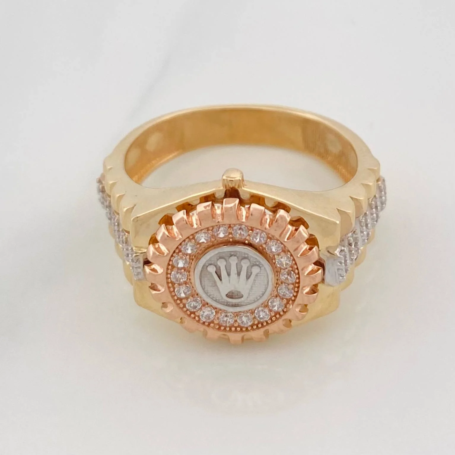 Anillo Corre Corona 6.3 g / T9 3/4 Tres Oros 18K - Image 2
