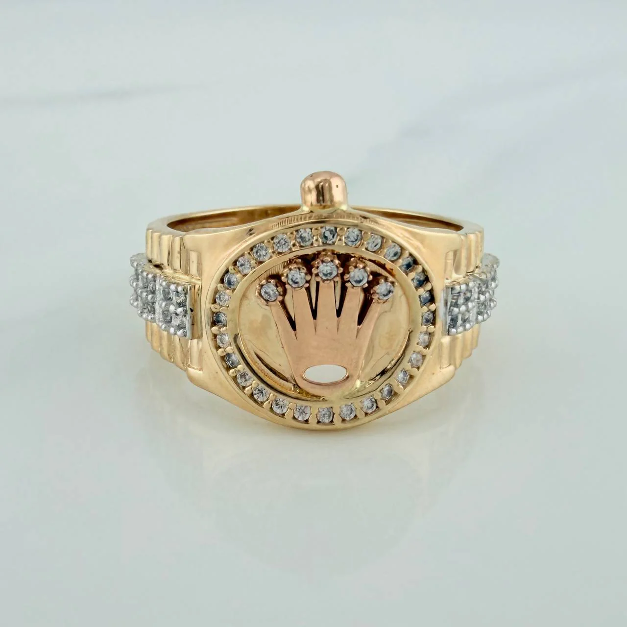 Anillo Correa Corona 6.5gr / T8 3/4 / Tres Oros 18K %