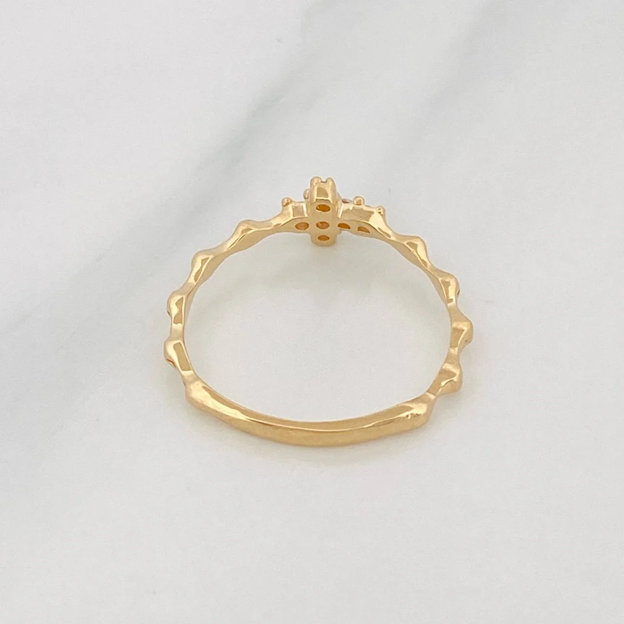 Anillo Cruz 1.15g / T5 1/4 Oro Amarillo 18K - Image 4