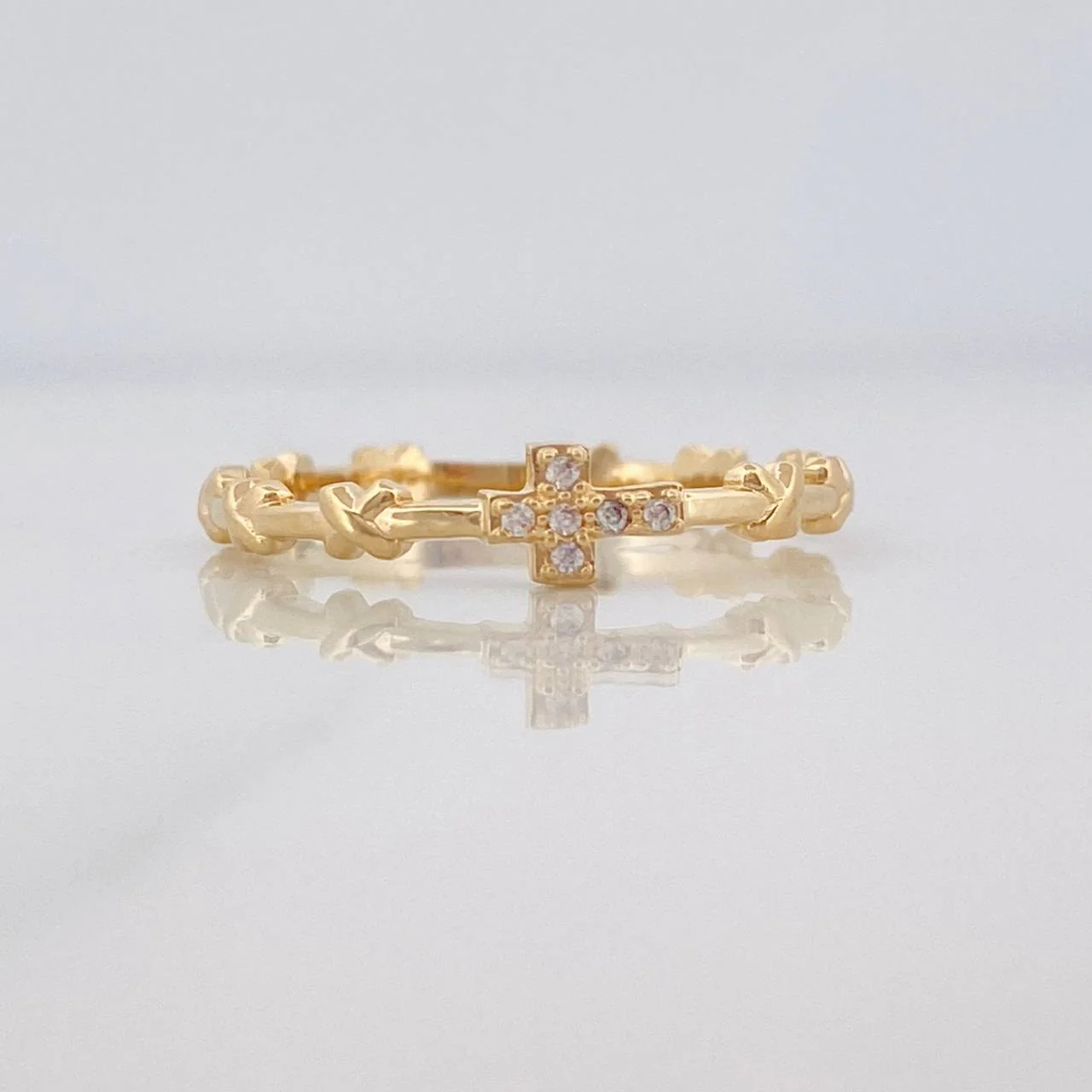 Anillo Cruz 1.8g / T8 1/4 Oro Amarillo 18K
