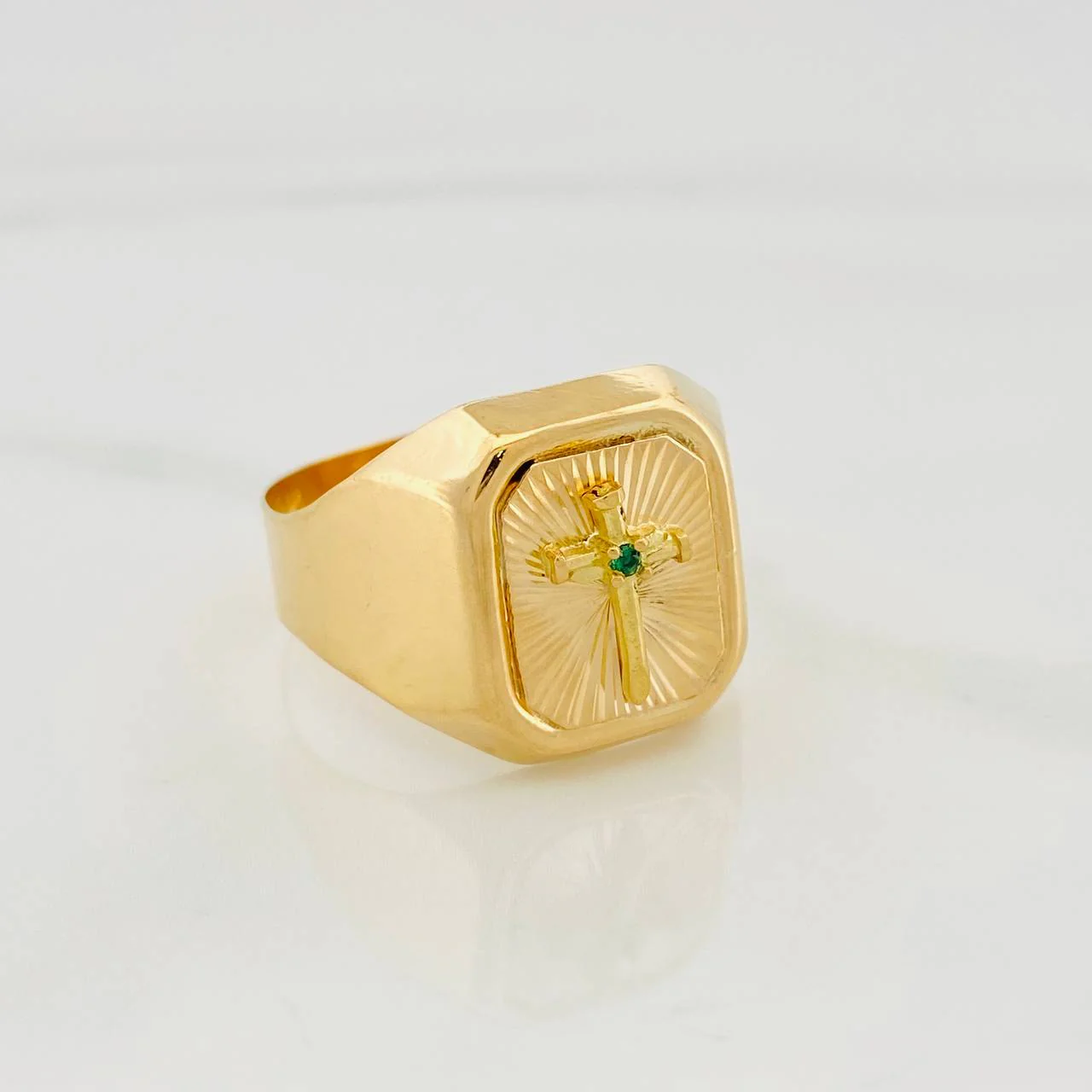Anillo Cruz Clavo 3.55 g / T10 Oro Amarillo 18K - Image 3