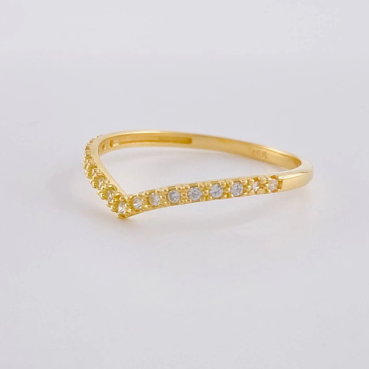 Anillo Curva en V Tupida 1.2g / T7 1/4 Oro Amarillo 18K - Image 2