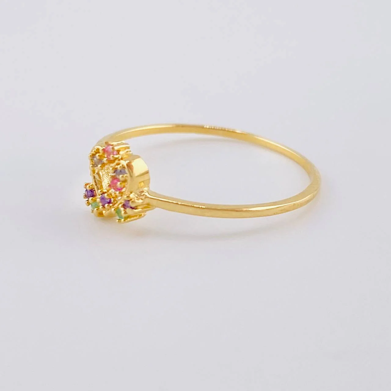 Anillo Destellos Corazón 0.95 g / T7 Oro Amarillo 18K - Image 2