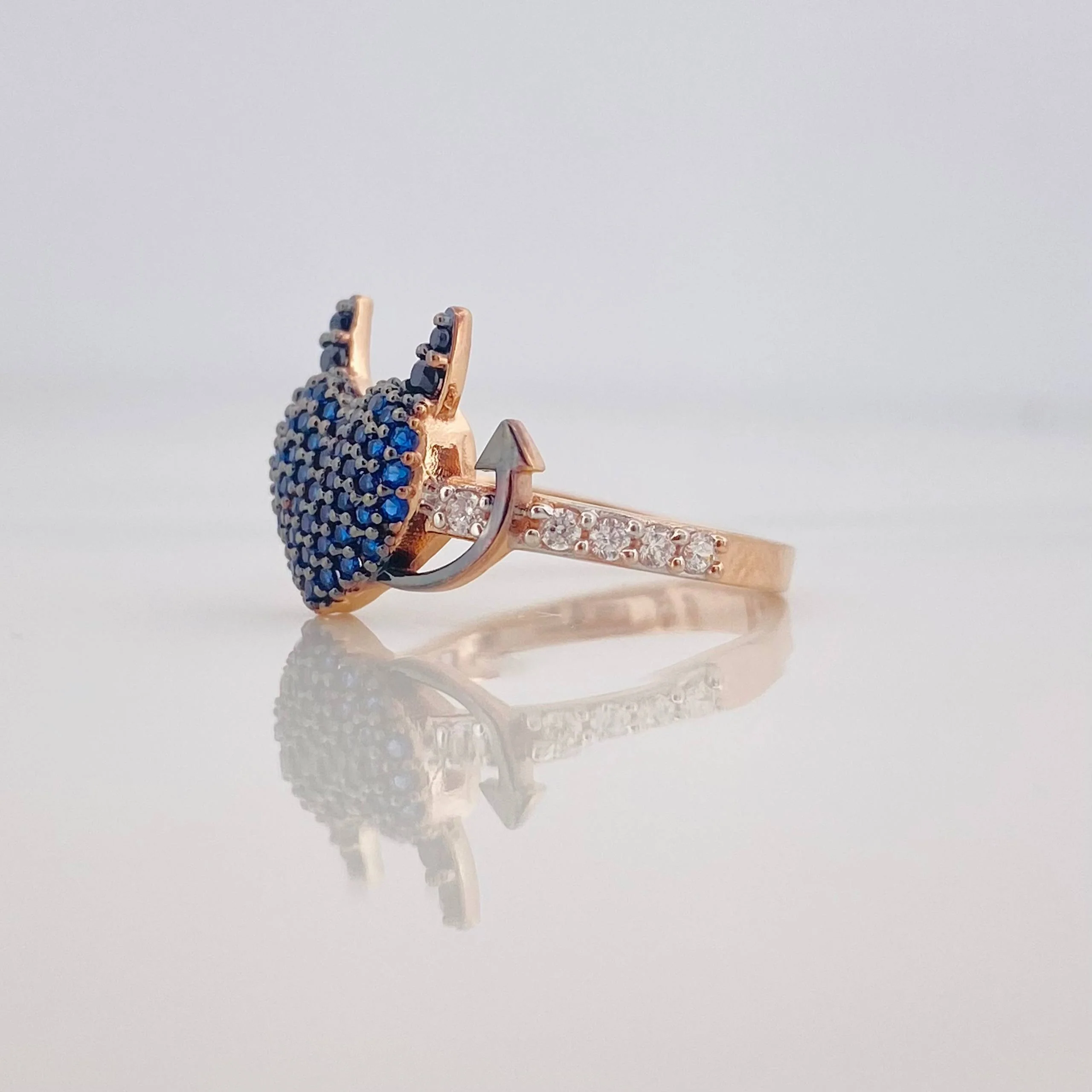 Anillo Devil 2.6g / T5 3/4 Tres Oros 18K - Image 2
