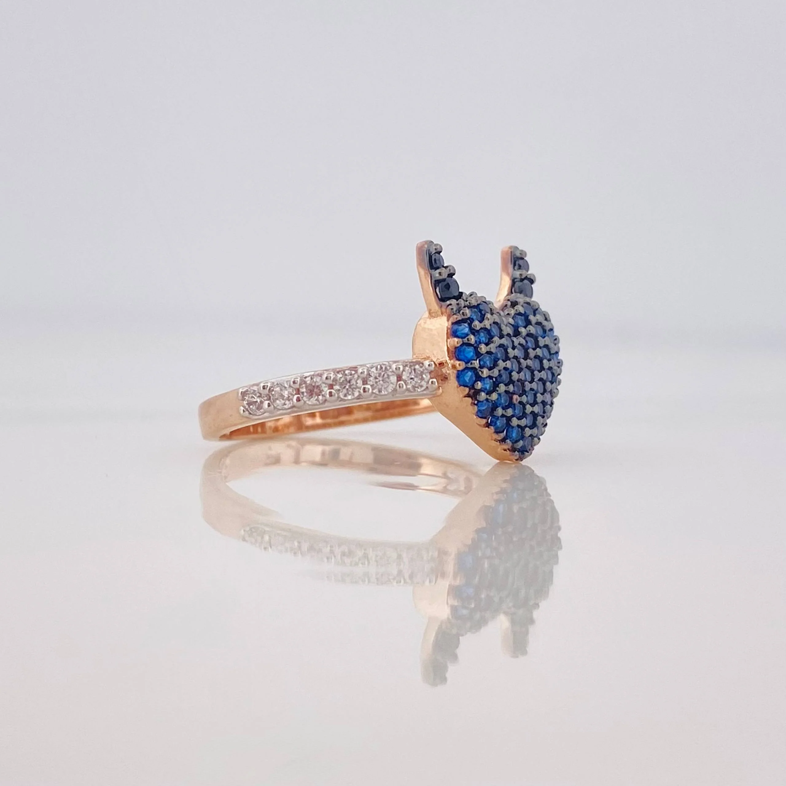 Anillo Devil 2.6g / T5 3/4 Tres Oros 18K - Image 3