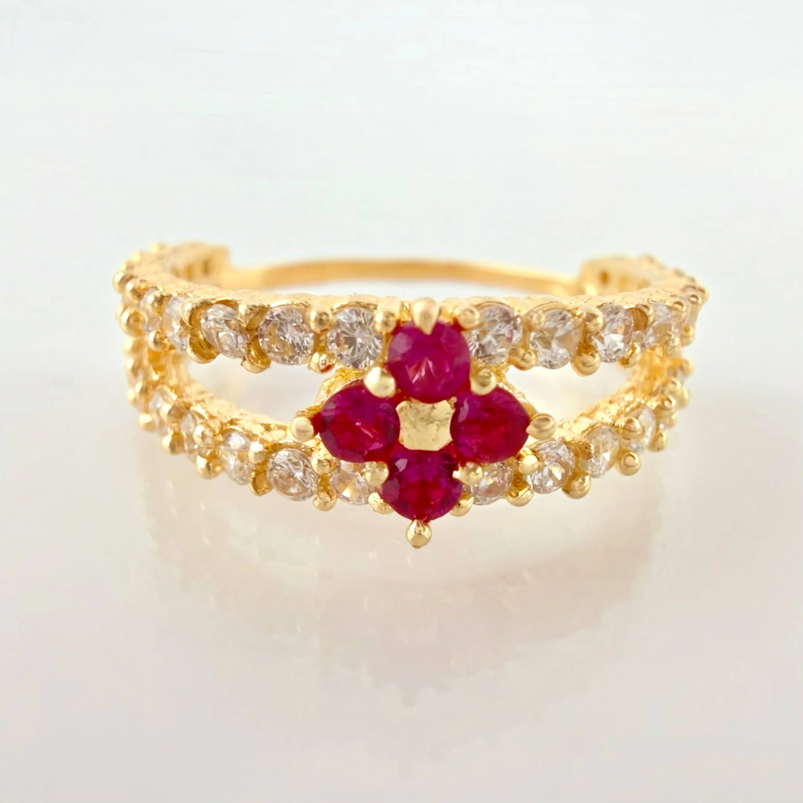 Anillo Doble Carril Flor 2.3gr / T6 1/2 / Oro Amarillo 18K ©