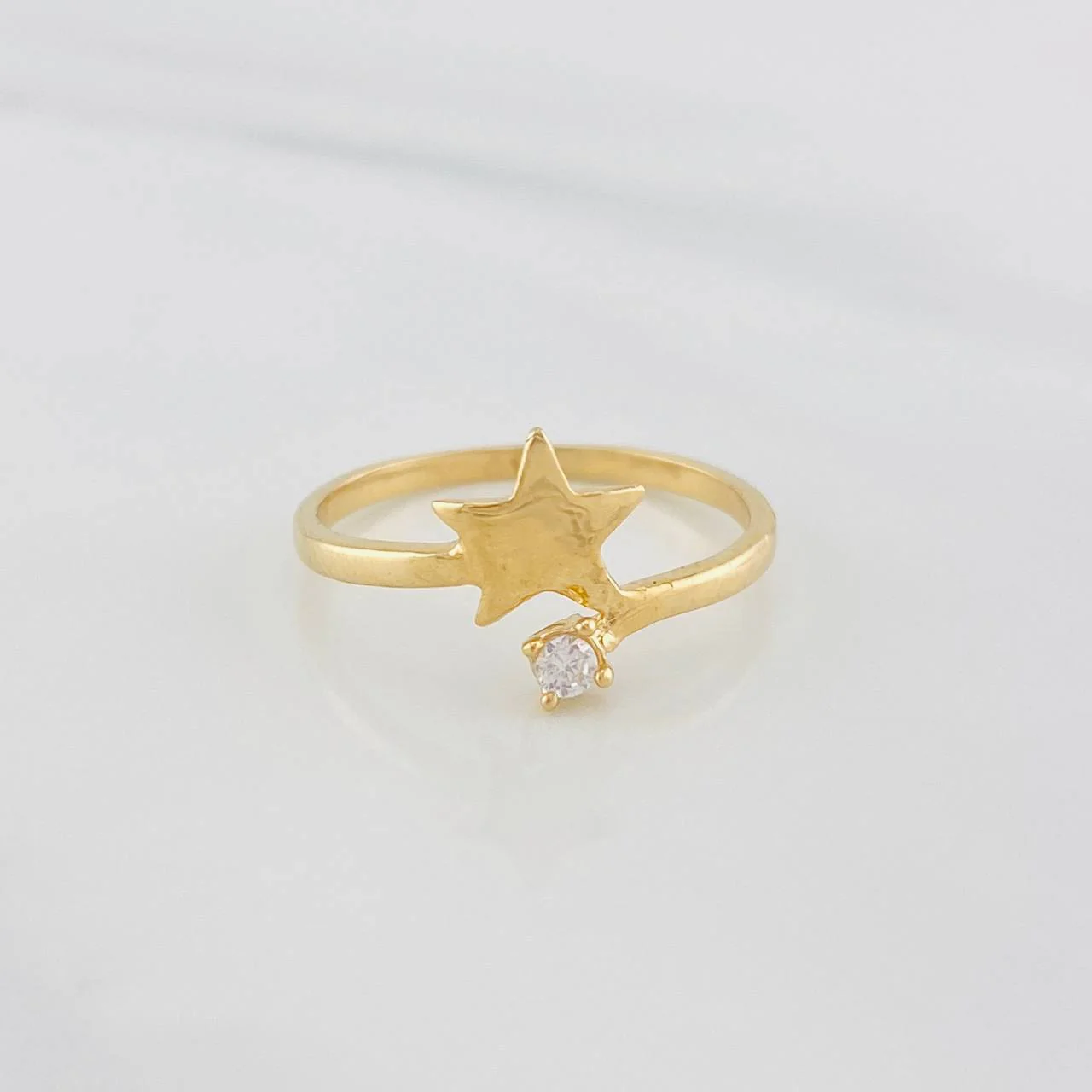 Anillo Estrella 1.5g / T6 Oro Amarillo 18K