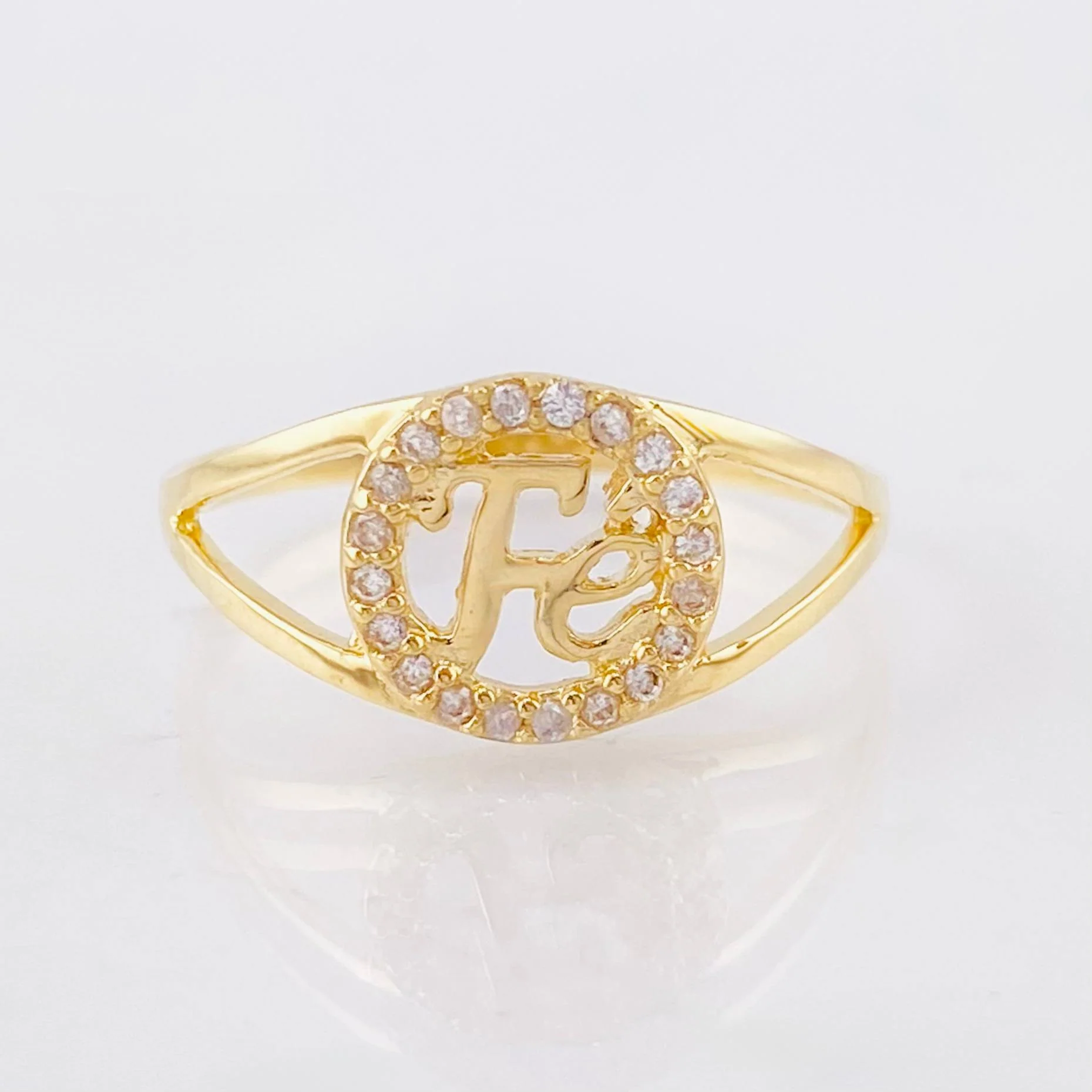 Anillo Fe 2gr / T6 / Oro Amarillo 18K