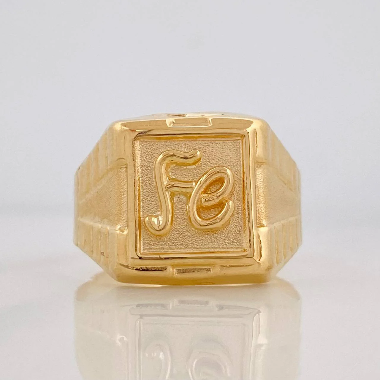 Anillo Fe 3.1g / T9 Oro Amarillo 18K