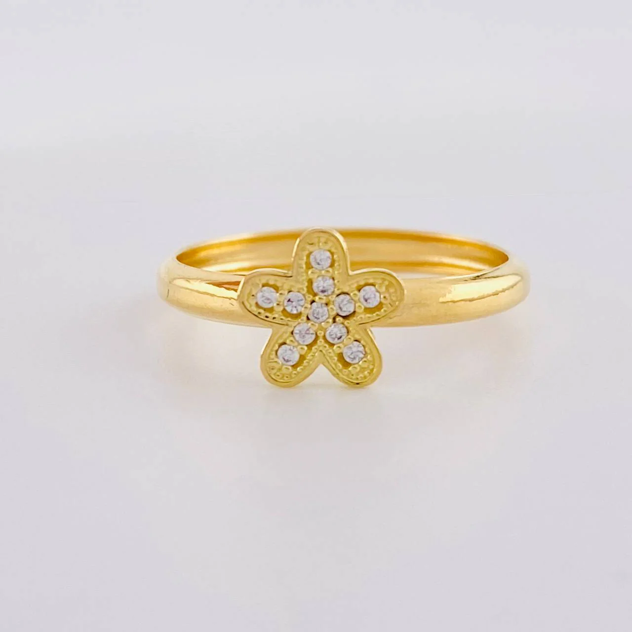 Anillo Flor 0.95 g / T6 3/4 Oro Amarillo 18K