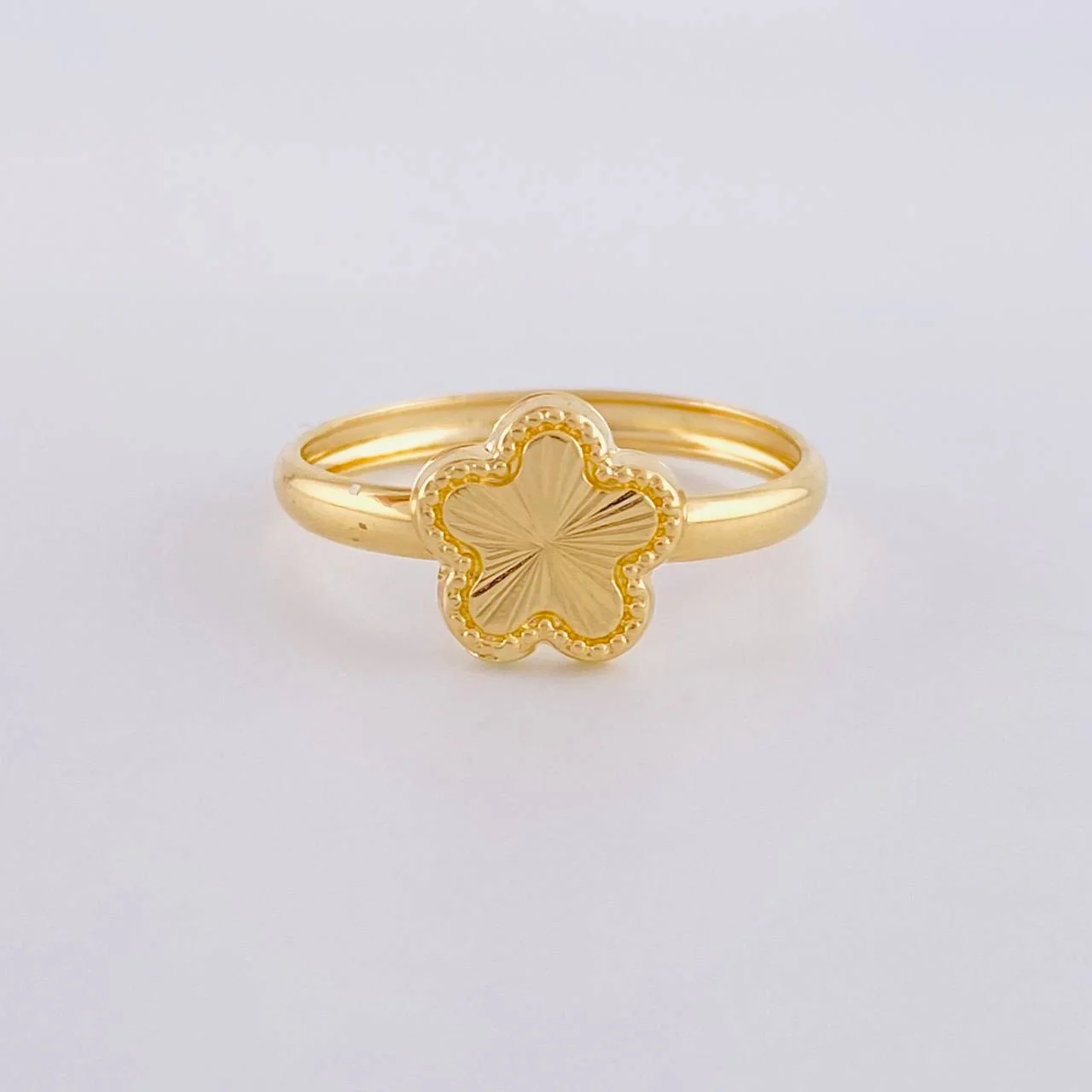 Anillo Flor Diamantada 1.05g / T7 1/4 Oro Amarillo 18K - Image 2