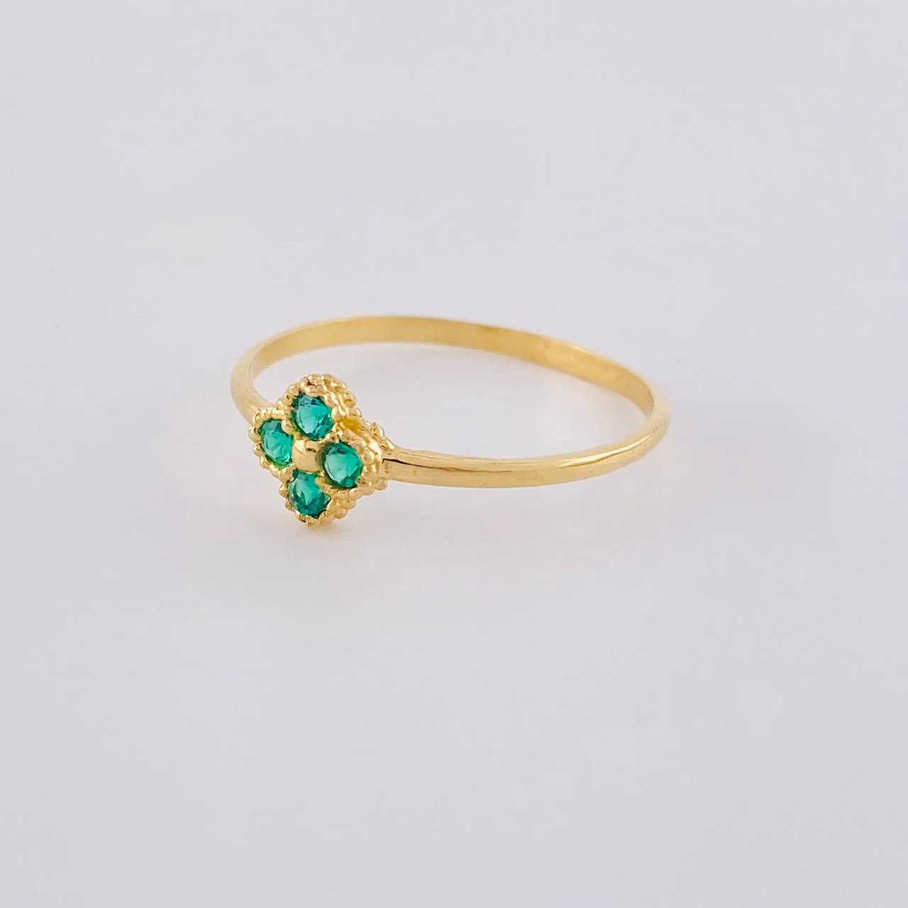 Anillo Flor Trebol 1.2 g / T8 Oro Amarillo 18K - Image 2