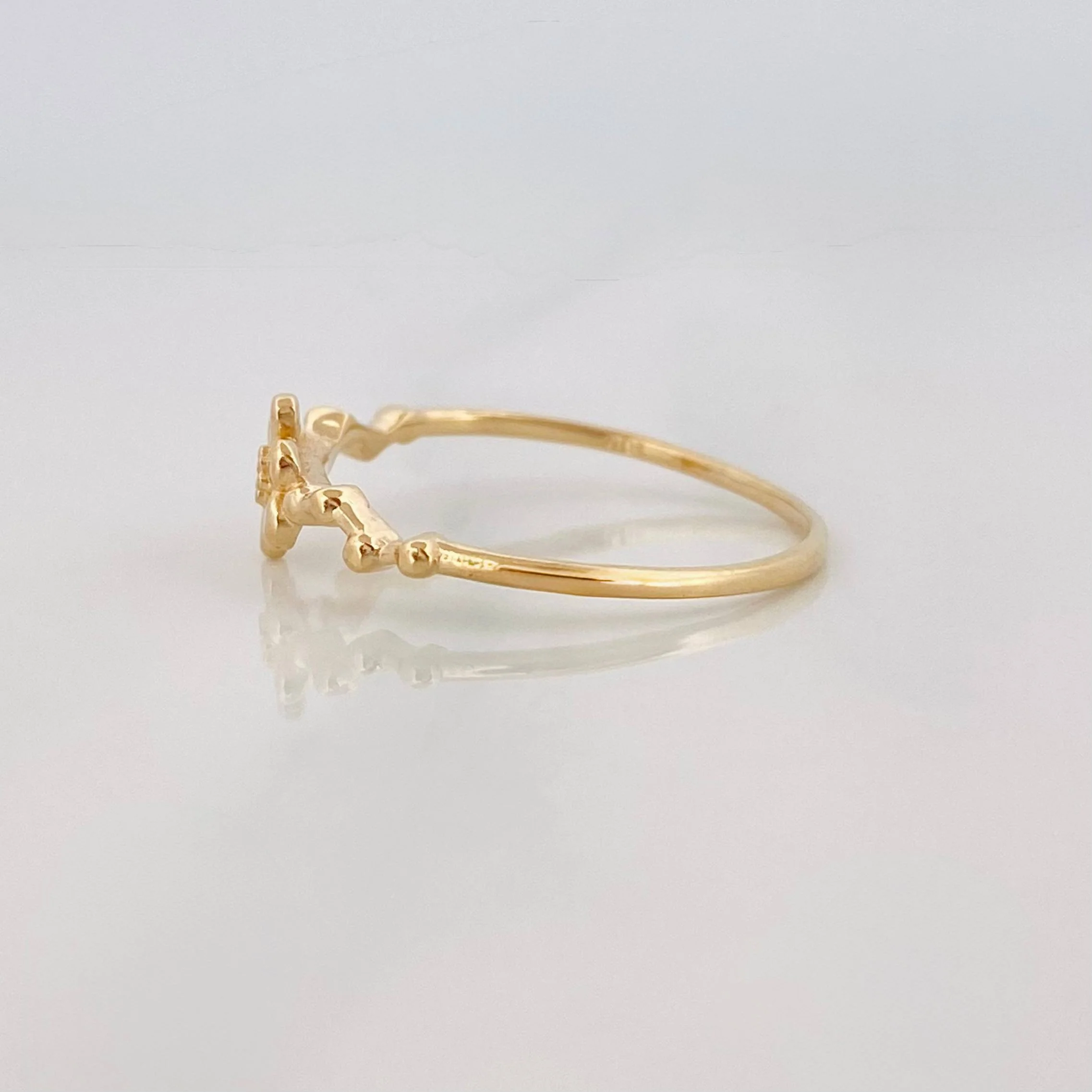 Anillo Flores 1.3 g / T7 1/4 Oro Amarillo 18K - Image 3