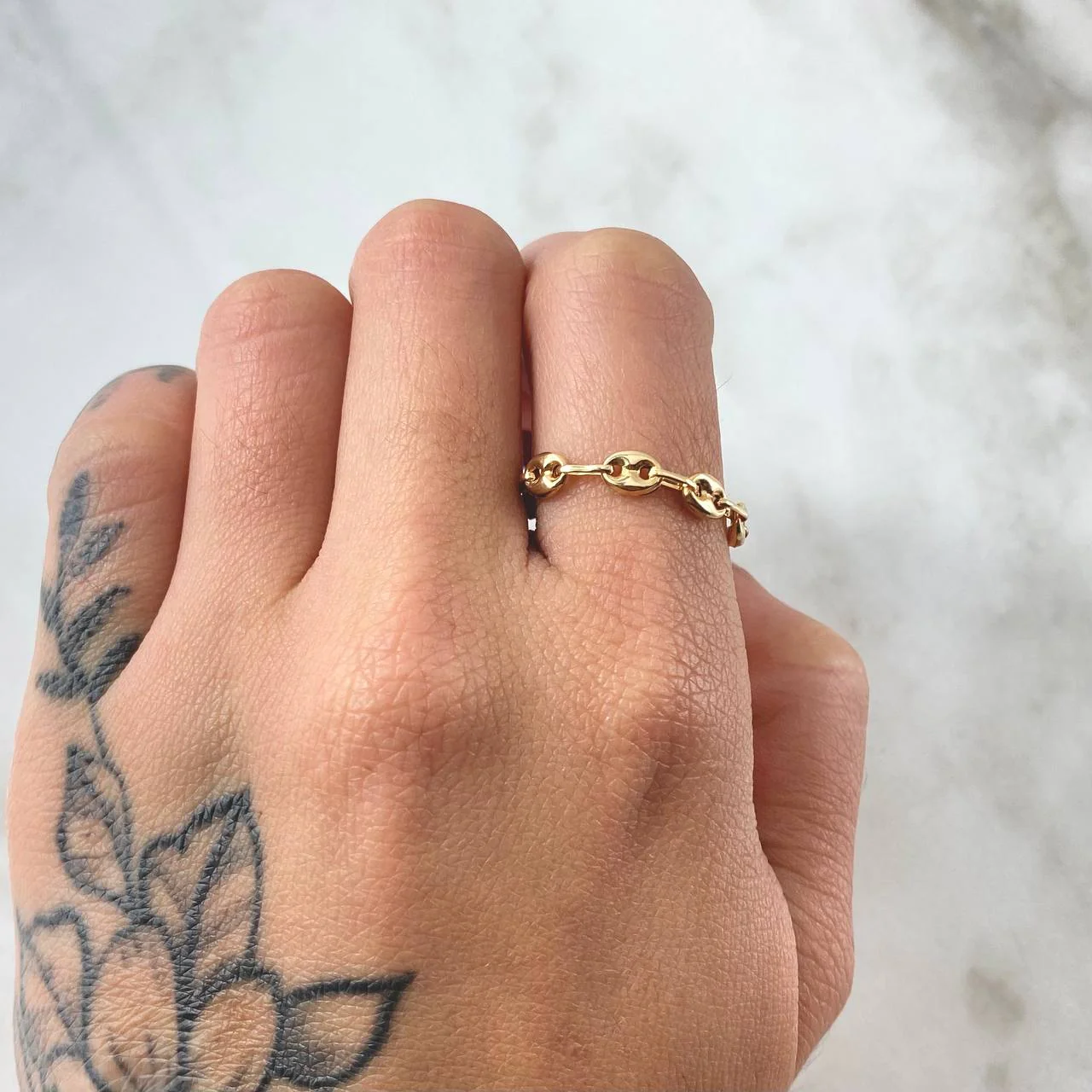 Anillo Gc 0.45 g / T3 1/2- 3 1/4 Oro Amarillo 18K - Image 3