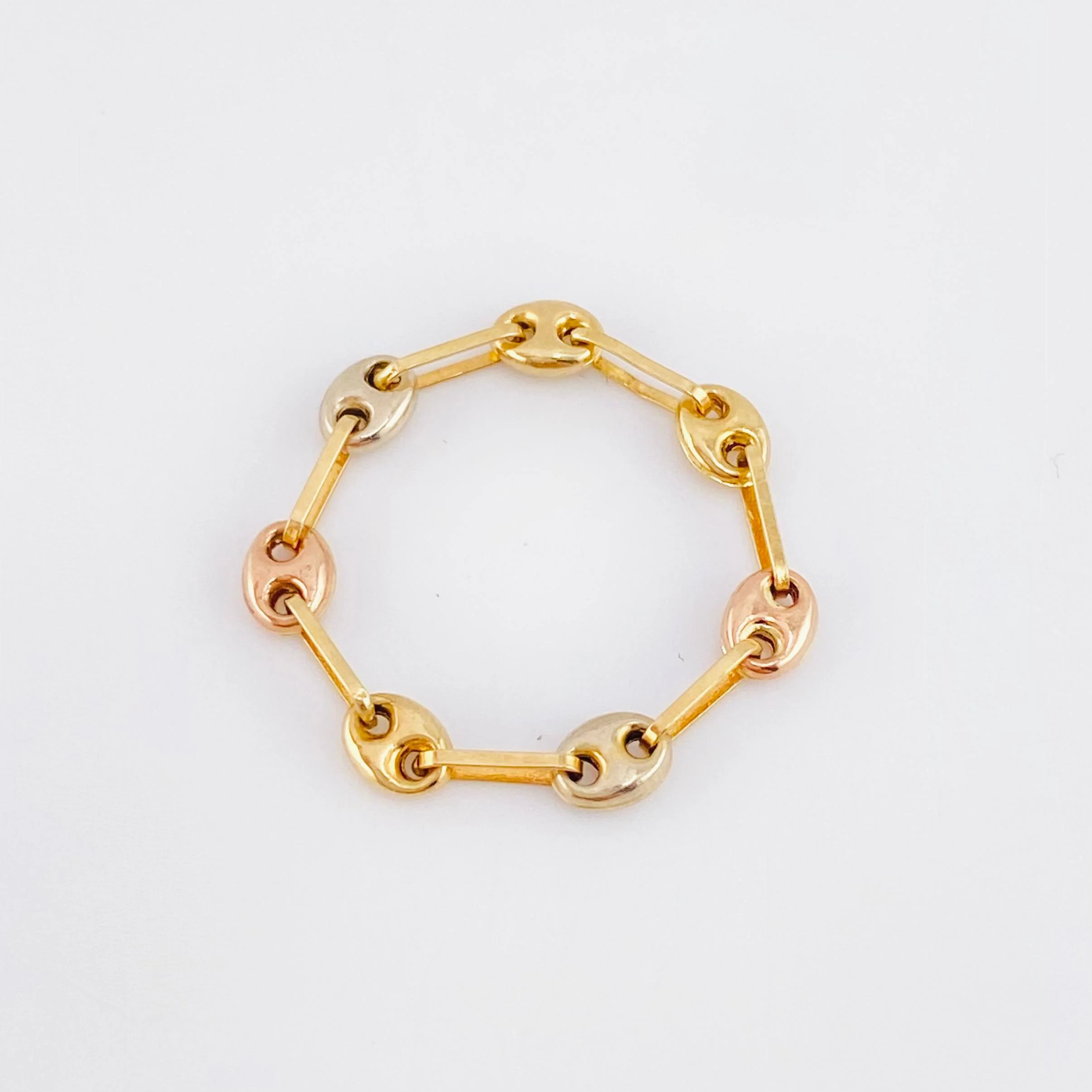 Anillo Gc 0.45gr / T3 / 3.3mm Tres Oros 18K *