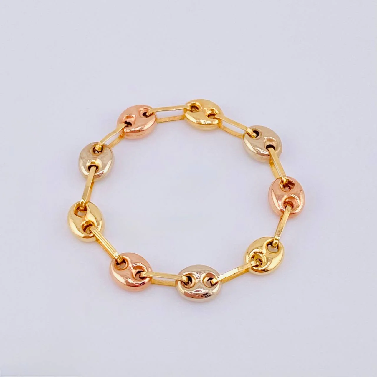 Anillo Gc 0.6gr / T7 3/4 - T8 / 3mm Tres Oros 18K *