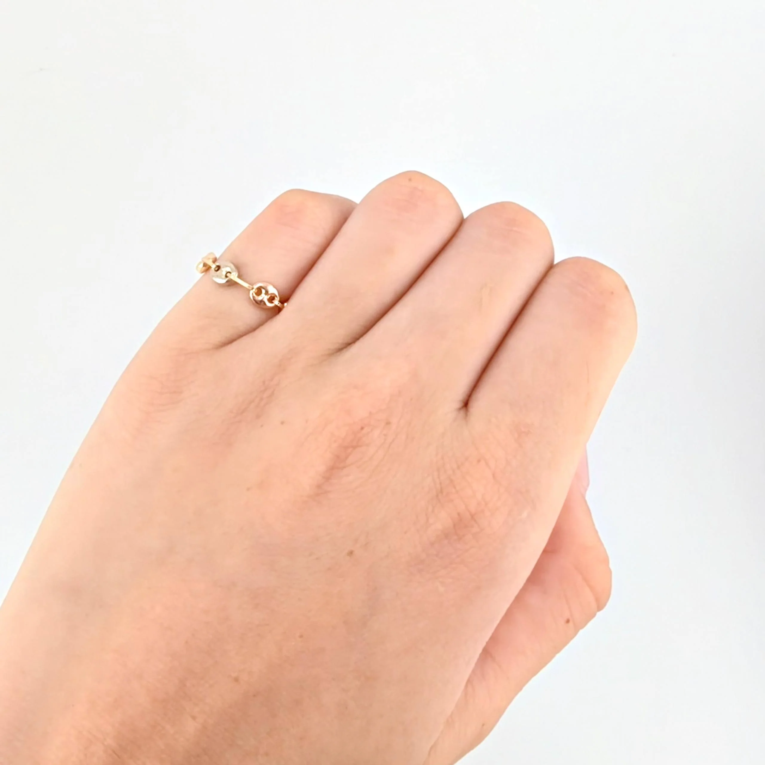 Anillo Gc 0.75gr / T4 3/4 - T5 / 4mm Tres Oros 18K Ā© - Image 3