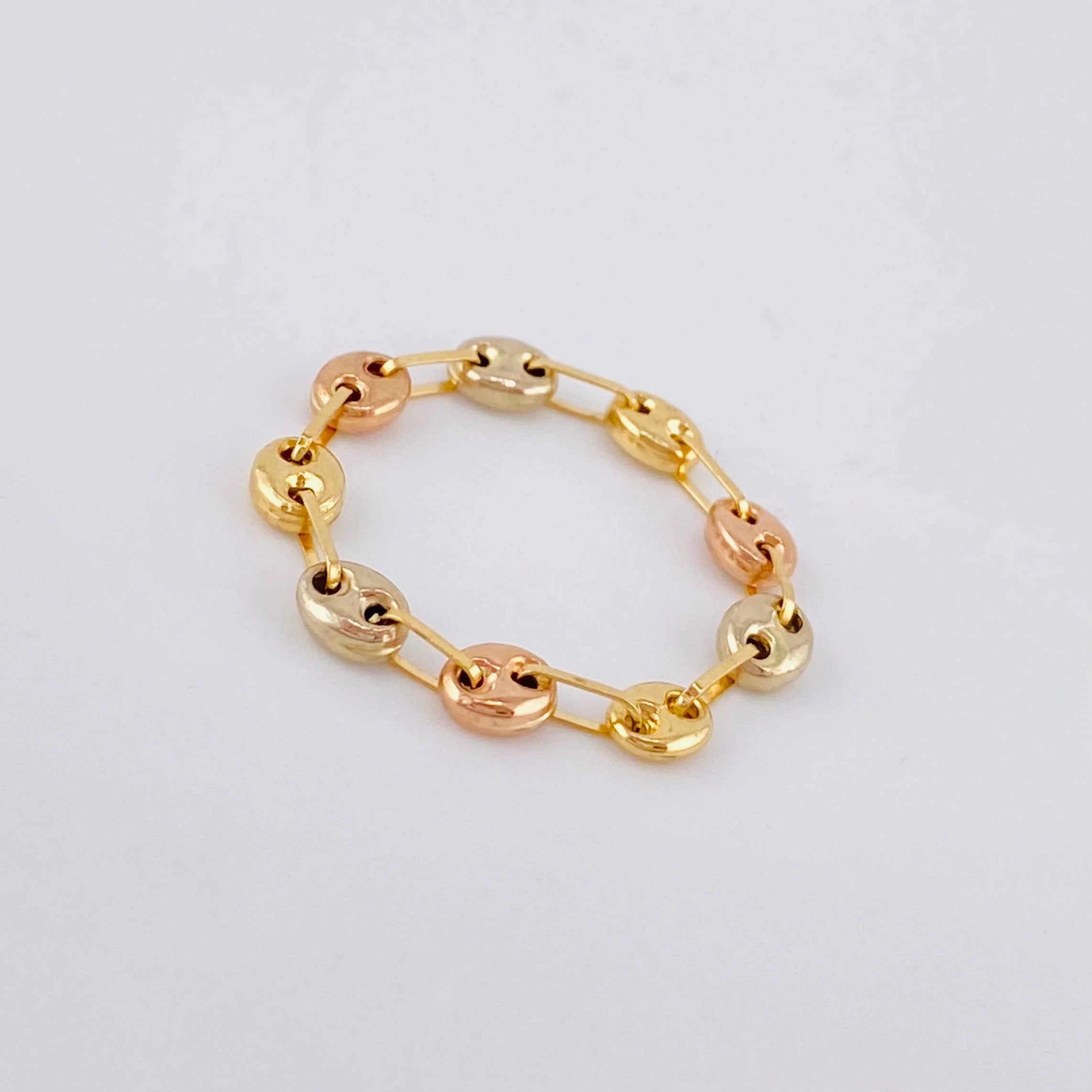 Anillo Gc 0.95gr / T10 1/2 - T11 / 4mm Tres Oros 18K * - Image 2