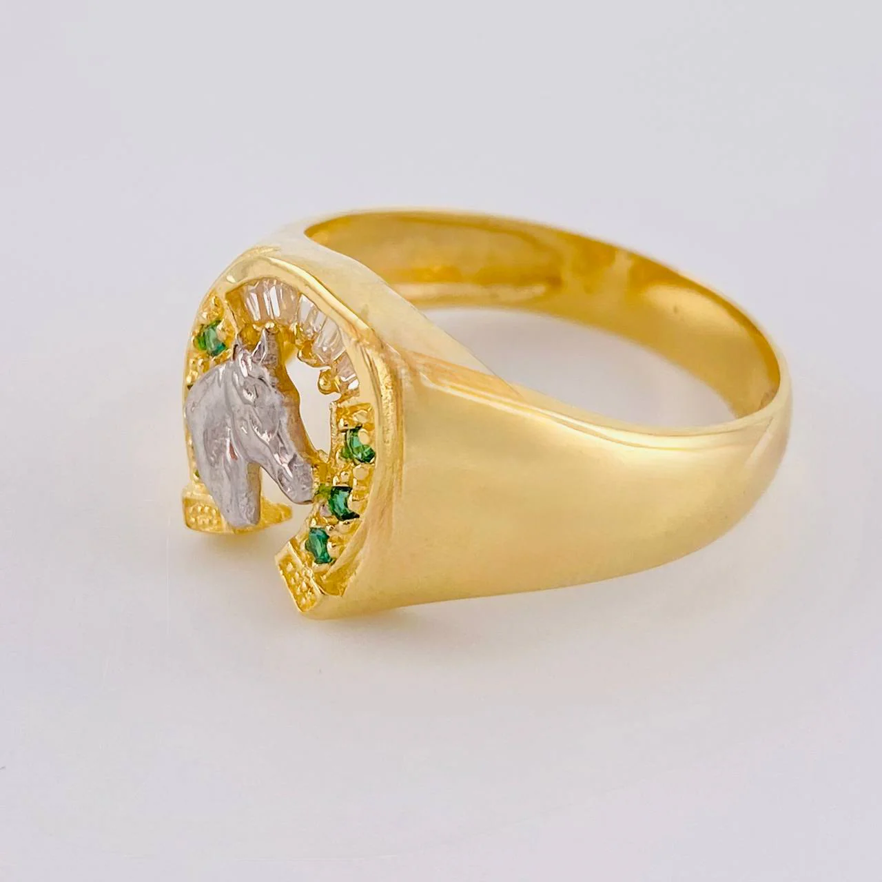 Anillo Herradura Caballo 5.95 g / T10 1/4 Dos Oros Amarillo Blanco 18K - Image 3