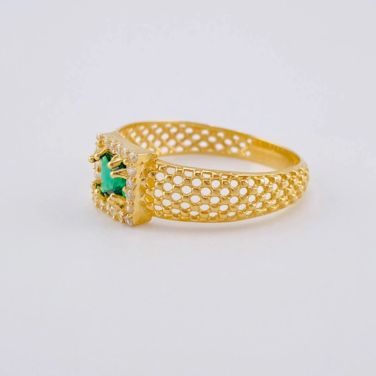 Anillo Marco Cuadro Enmallado 1.9 g / T7 3/4 Oro Amarillo 18K - Image 2
