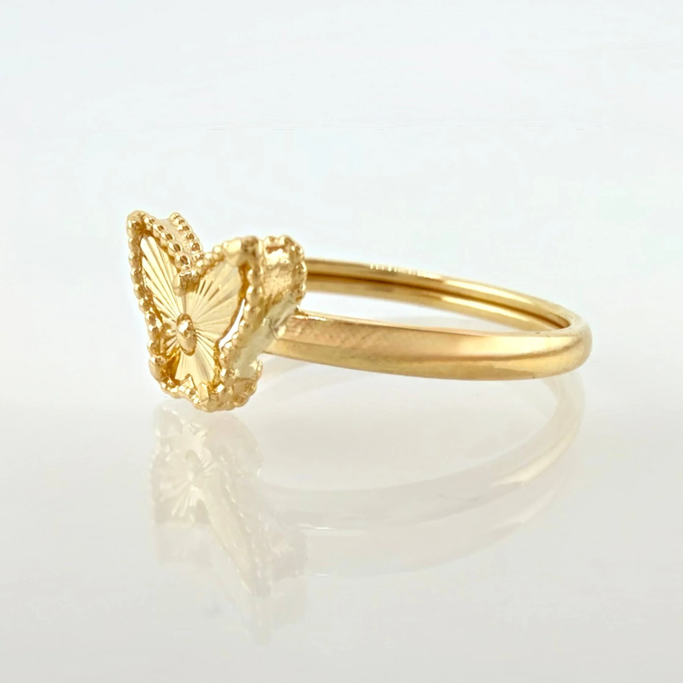 Anillo Mariposa Diamantada 1.25gr / T8 / Oro Amarillo 18K © - Image 2