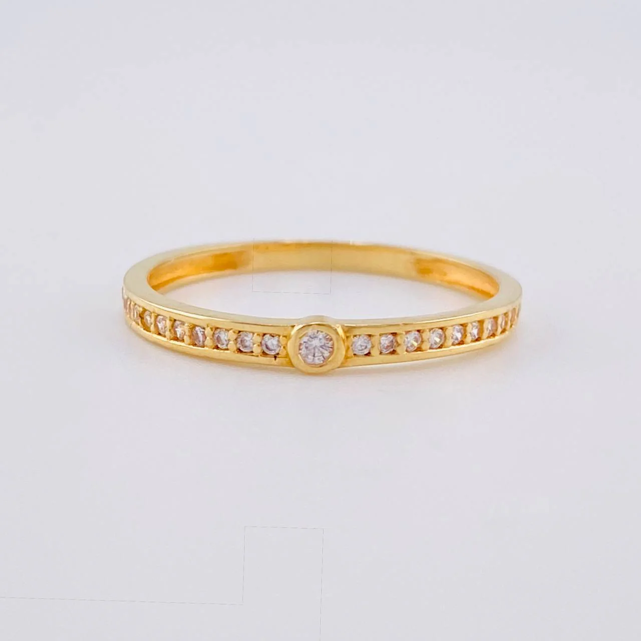 Anillo Medio Carril Grueso 1.45 g / T7 1/2 Oro Amarillo 18K
