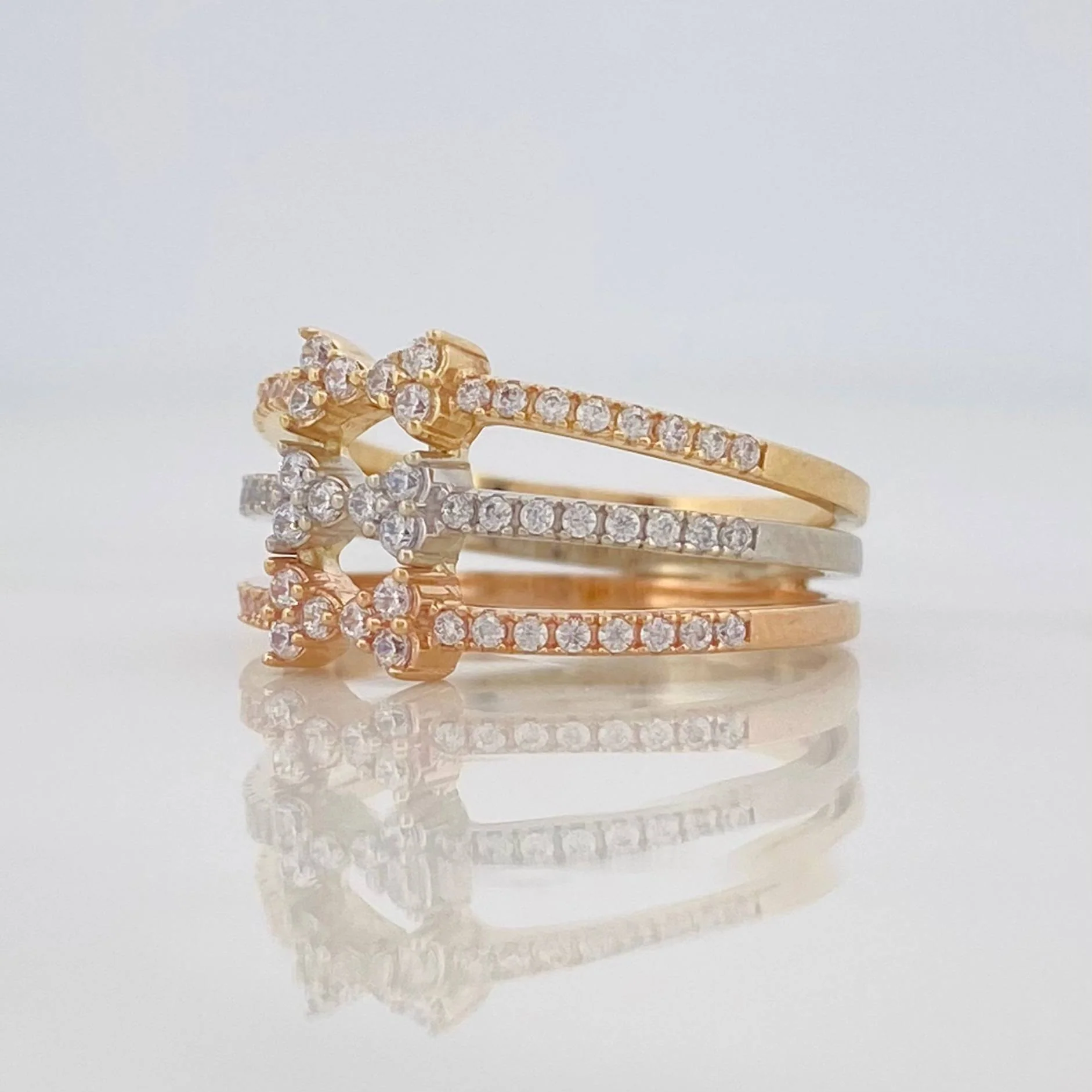 Anillo Moños 4g / T6 Tres Oros 18K - Image 2