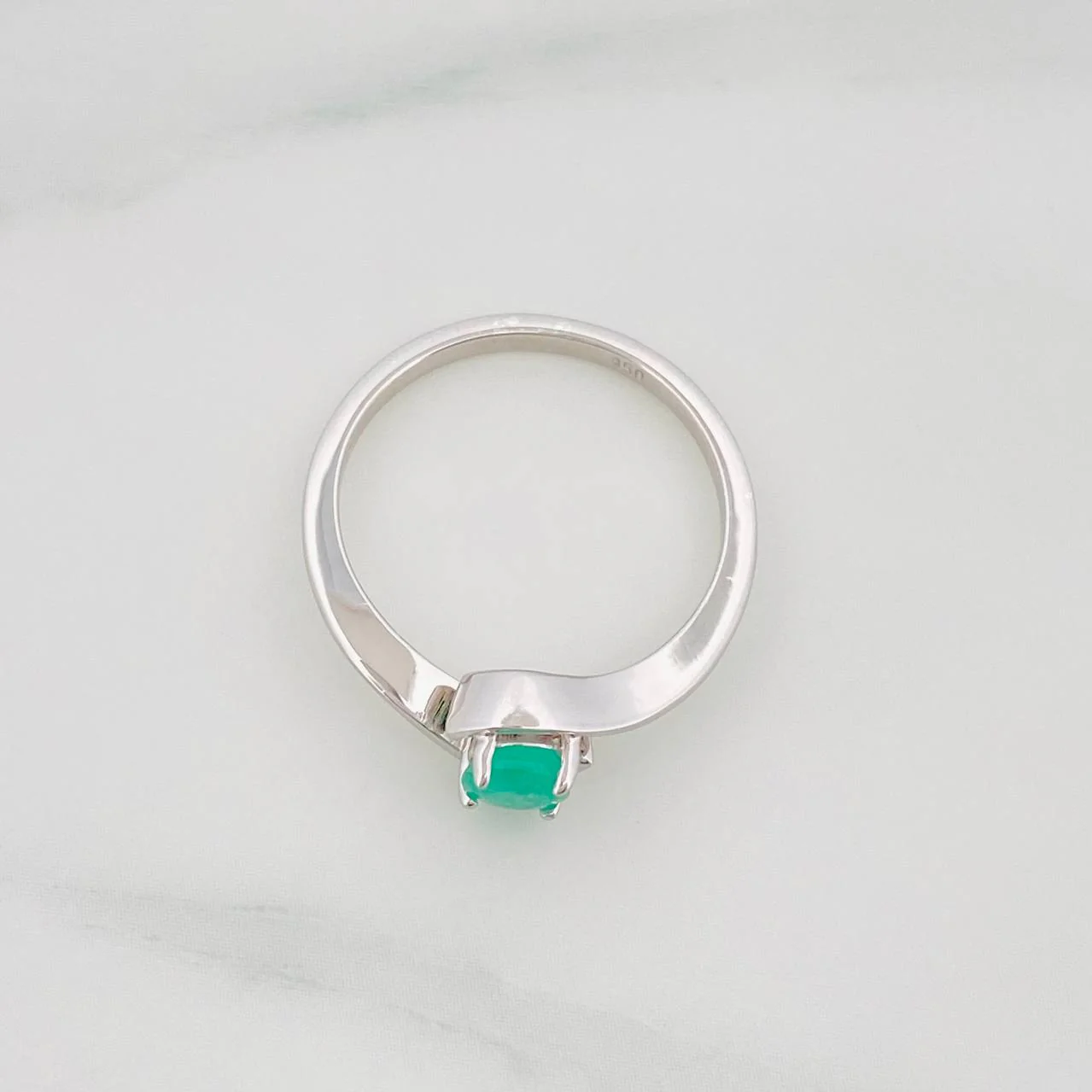 Anillo Olas Esmeralda 50Pts 2.1 g / T7 1/4 Plata 925 - Image 2