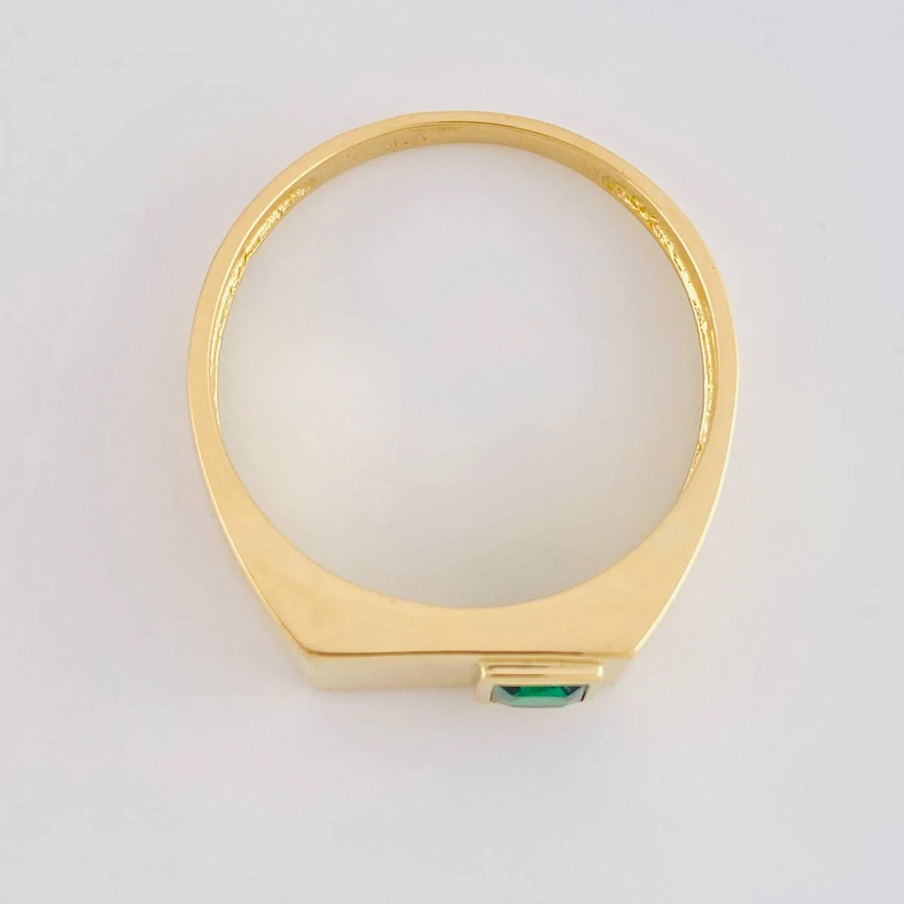 Anillo Rectángulo Bisel 5.25g / T12 Oro Amarillo 18K - Image 3